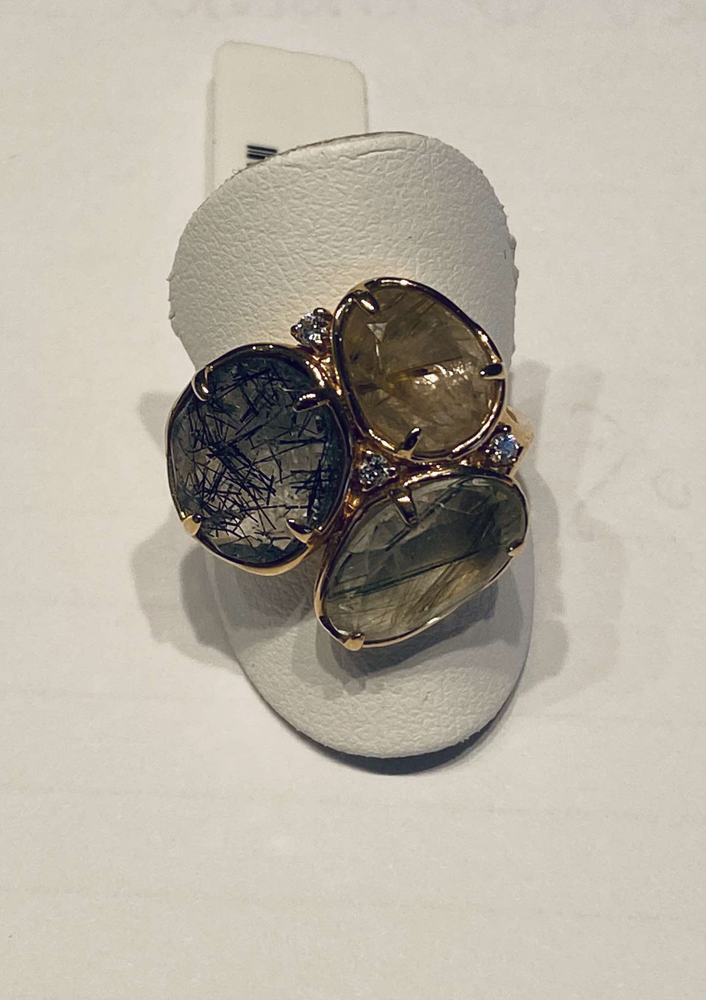 Ring in goud 18 k met gr rut , qrtz , torm en diam 0.08 ct 