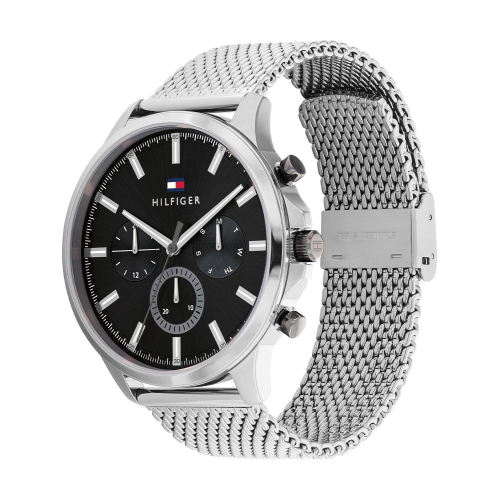 Tommy Hilfiger TH1710498 Heren Horloge

- Behuizing gemaakt van roestvrijstaal, in de kleur zilver
- Horlogeband gemaakt van roestvrijstaal, in de kleur zilver, met druksluiting
- Quartz uurwerk, werkt op batterijen
- Datum weergave
- Voorzien van mineraalglas, krasbestendig
- 5 ATM waterdicht, geschikt om mee te douchen.
- Breedte van de behuizing is 44 mm

Tommy Hilfiger is wereldwijd één van de grootste designer lifestyle merken en is internationaal bekend om haar classic American cool stijl. De horloges zijn voor dames en heren met een eigen stijl, die niet bang zijn om dit aan de wereld te laten zien.