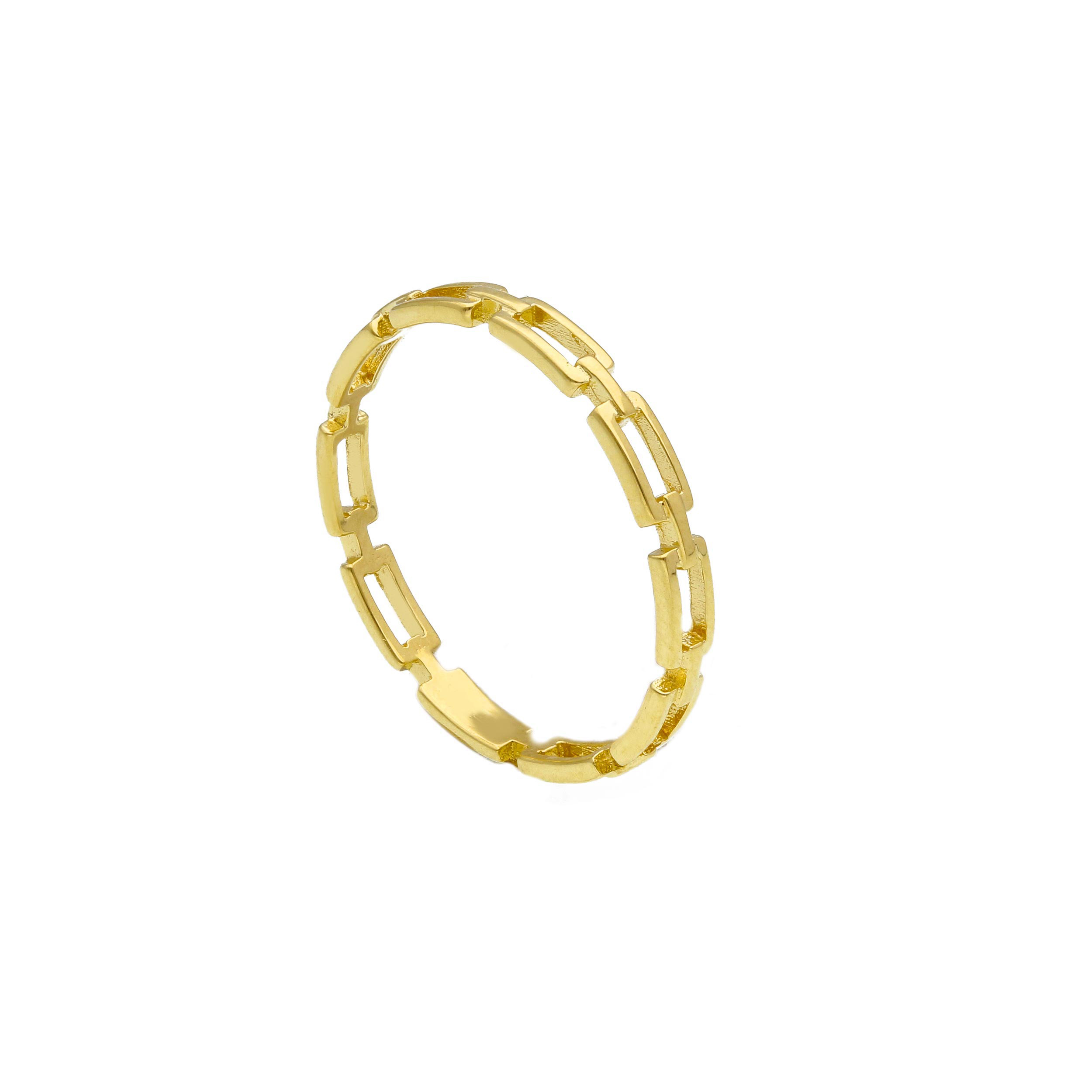 Deze prachtige 18 karaat geel gouden schakelring is een tijdloze toevoeging aan je sieradencollectie. De ring heeft een strakke design en is perfect om alleen te dragen of te combineren met andere ringen. 