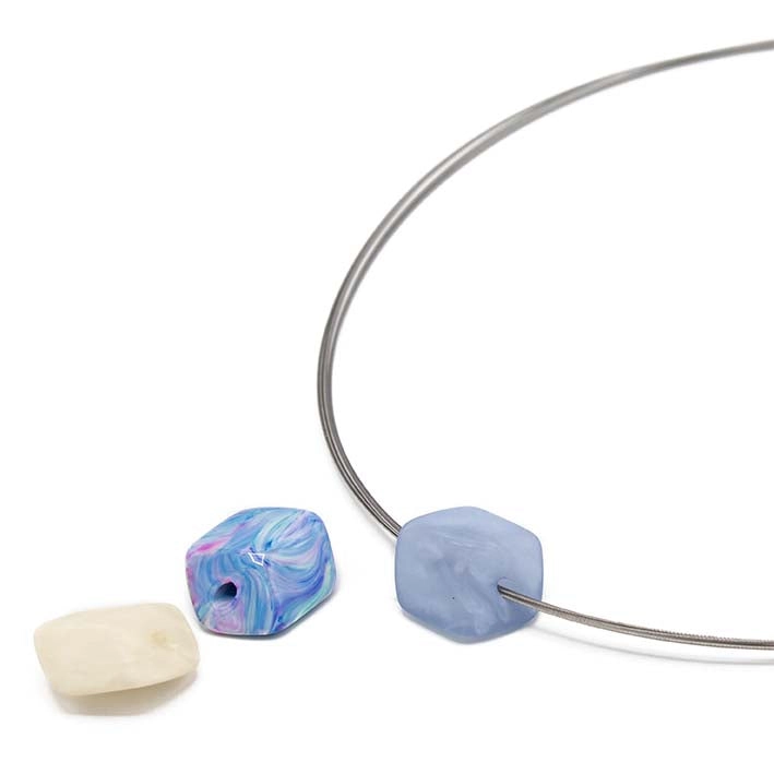 Collier met Mini Cubes Zomerblauw 45 cm staalkleurig