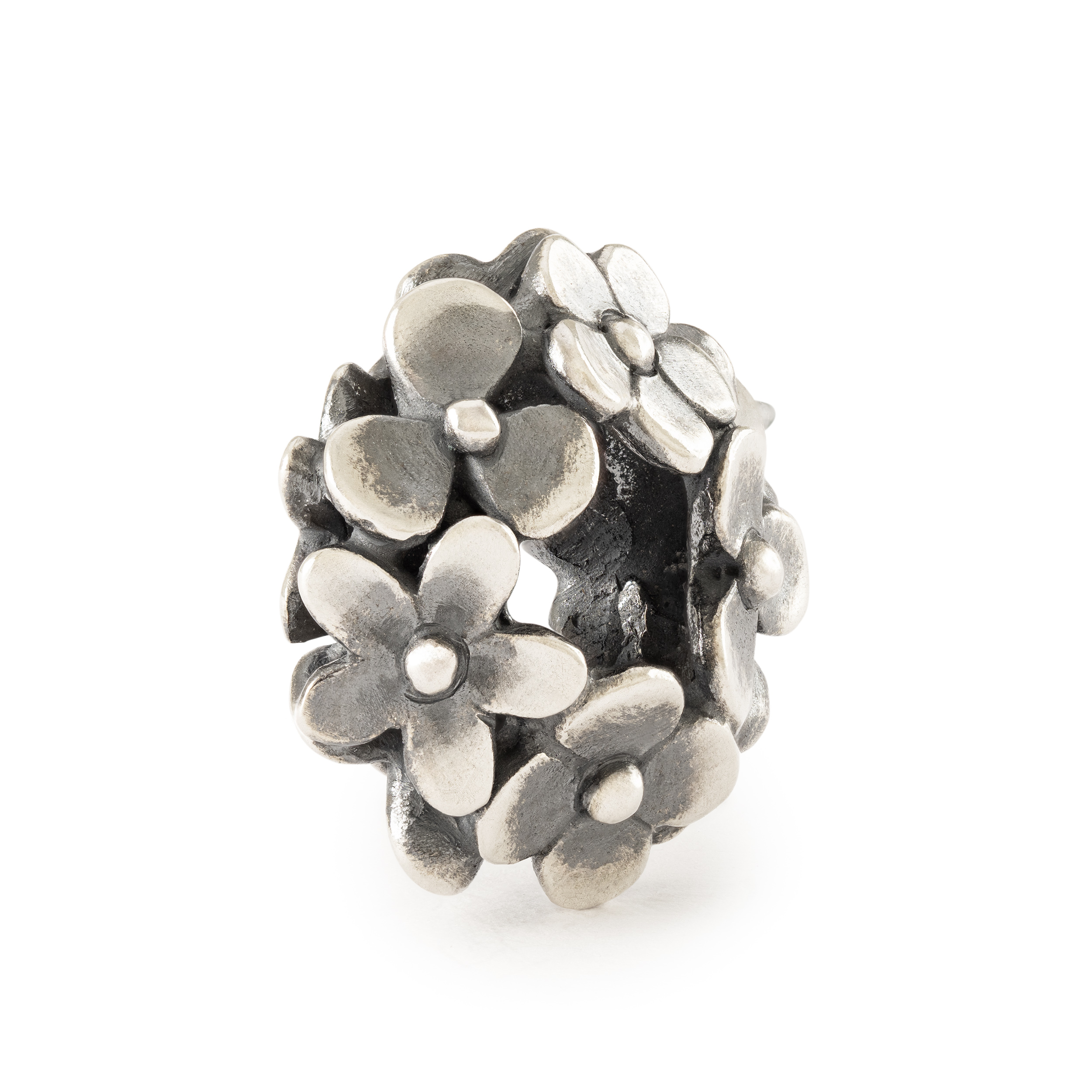 TAGBE-30203 Lakeside Petals