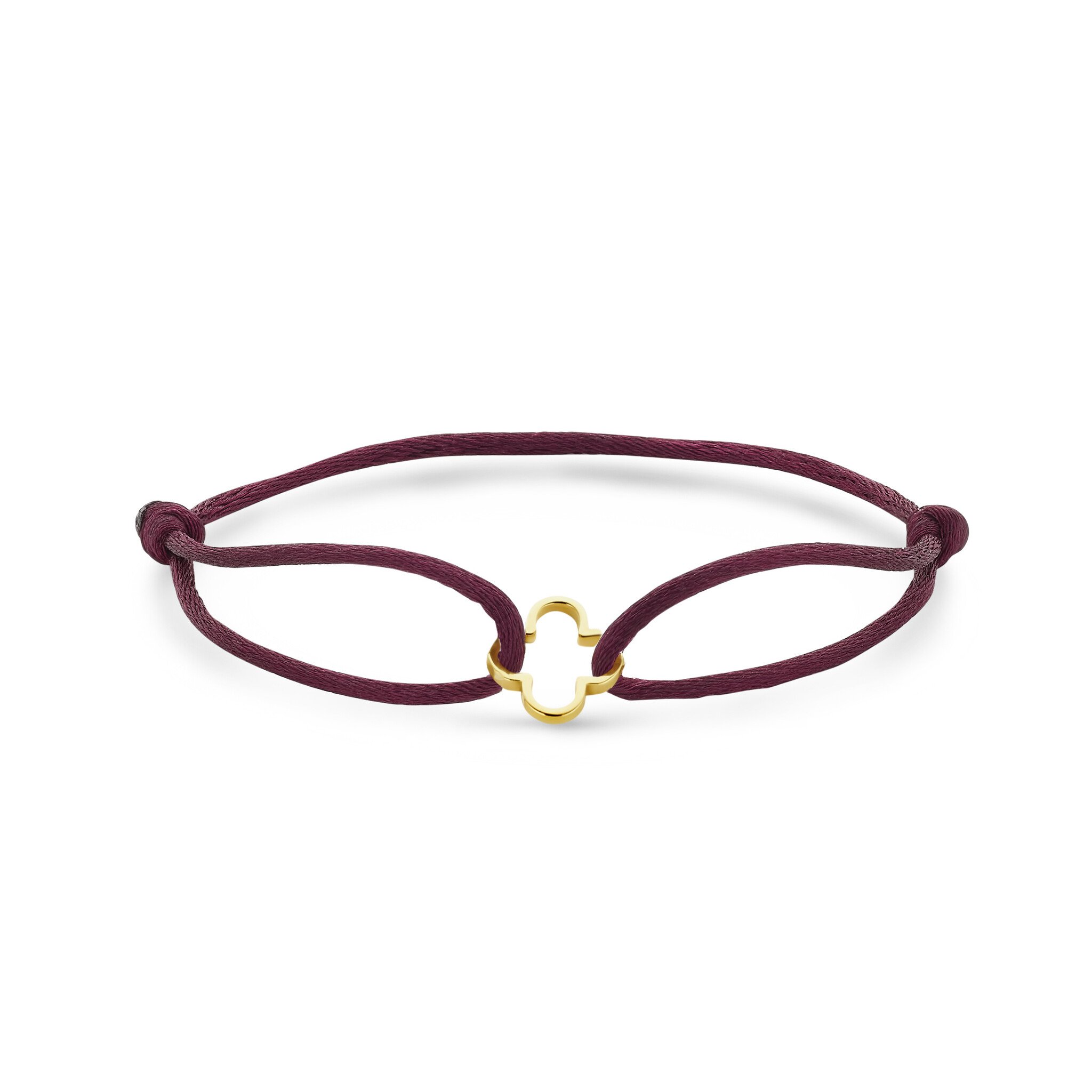 Vier de gelukkige momenten in het leven met onze prachtig ontworpen 14 karaat gouden Lucky Clover Bracelet. Deze stijlvolle trendy armband is niet zomaar een sieraad; het is een symbool van geluk en een uiting van jouw unieke stijl.
