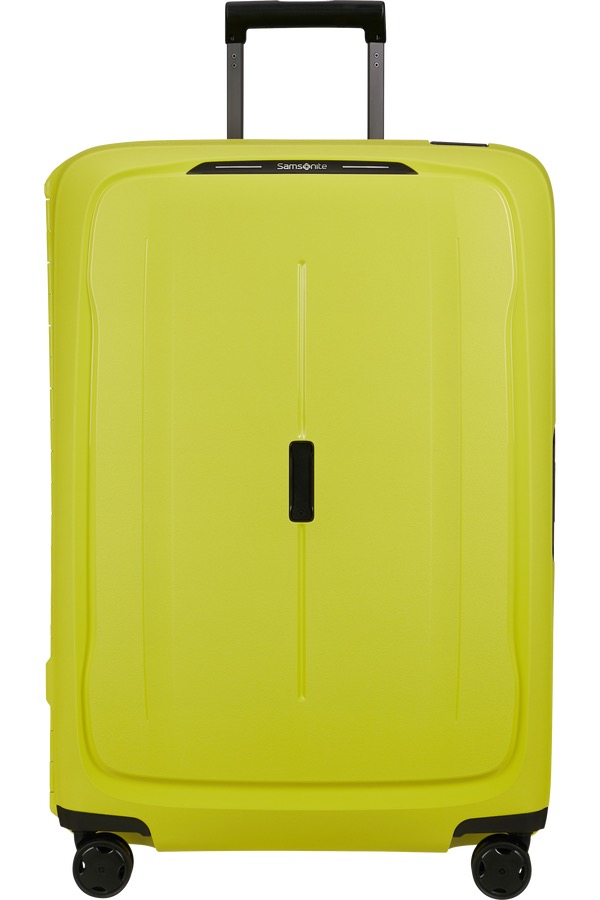 De Samsonite Essens Spinner 75/28 Lime heeft een ruim hoofdcompartiment, vier dubbele wielen voor soepele mobiliteit, een telescopische handgreep en een TSA-slot voor extra veiligheid. Draag de spinner aan de handgreep of gebruik de trekstang om eenvoudig de trolley over de weg mee te nemen. Deze lichtgewicht en duurzame spinner is perfect voor al uw reisbehoeften. Koop nu bij onze webshop! Of kom naar de winkel





Buitenkant
De schalen zijn gemaakt met minstens 70% gerecycleerd polypropyleen, dat deel uitmaakt van ons Recyclex™ Material Technology Initiative.
Binnenkant
De voering en de riemen aan de binnenkant zijn gemaakt met resp. 97% en 100% gerecycleerde petflessen, die deel uitmaken van ons Recyclex™ Material Technology Initiative. De coating en de versterkende stof aan de achterkant zijn gemaakt van nieuwe materialen.
Gerecycleerde petflessen
De voering en de riemen aan de binnenkant zijn gemaakt met een equivalent van 16 gerecycleerde petflessen (0,5l - 20g).
Gerecycleerd plastic
De schalen zijn gemaakt met een equivalent van 466 yoghurt potjes van 4g.
Groene elektriciteit
Voor de productie van de schalen en de assemblage van het finale product wordt groene elektriciteit gebruikt.

Afmetingen
75 x 52 x 33 cm
 Maattabel
Volume
111 Liter
