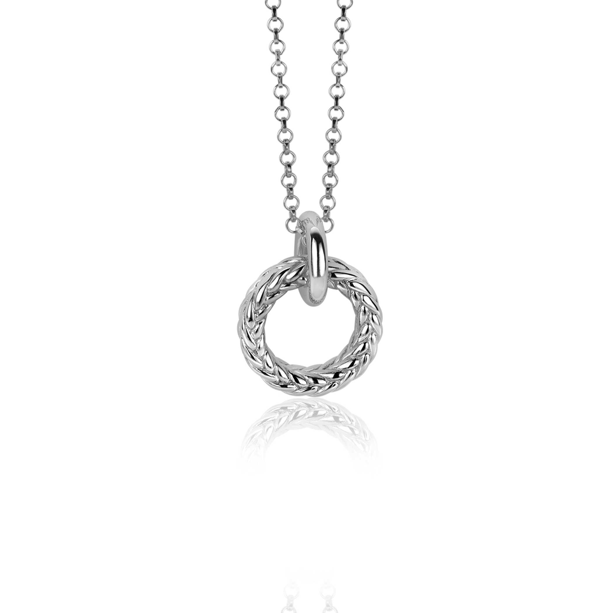 ZINZI zilveren hanger in cirkelvorm, bewerkt met'touw-effect'. De hanger heeft een luxe glad hangoog, waarmee je haar sierlijk aan je zilveren ZINZI collier hangt. Het formaat van de hanger is 19x15 mm en de ringen zijn 4 mm dik. 