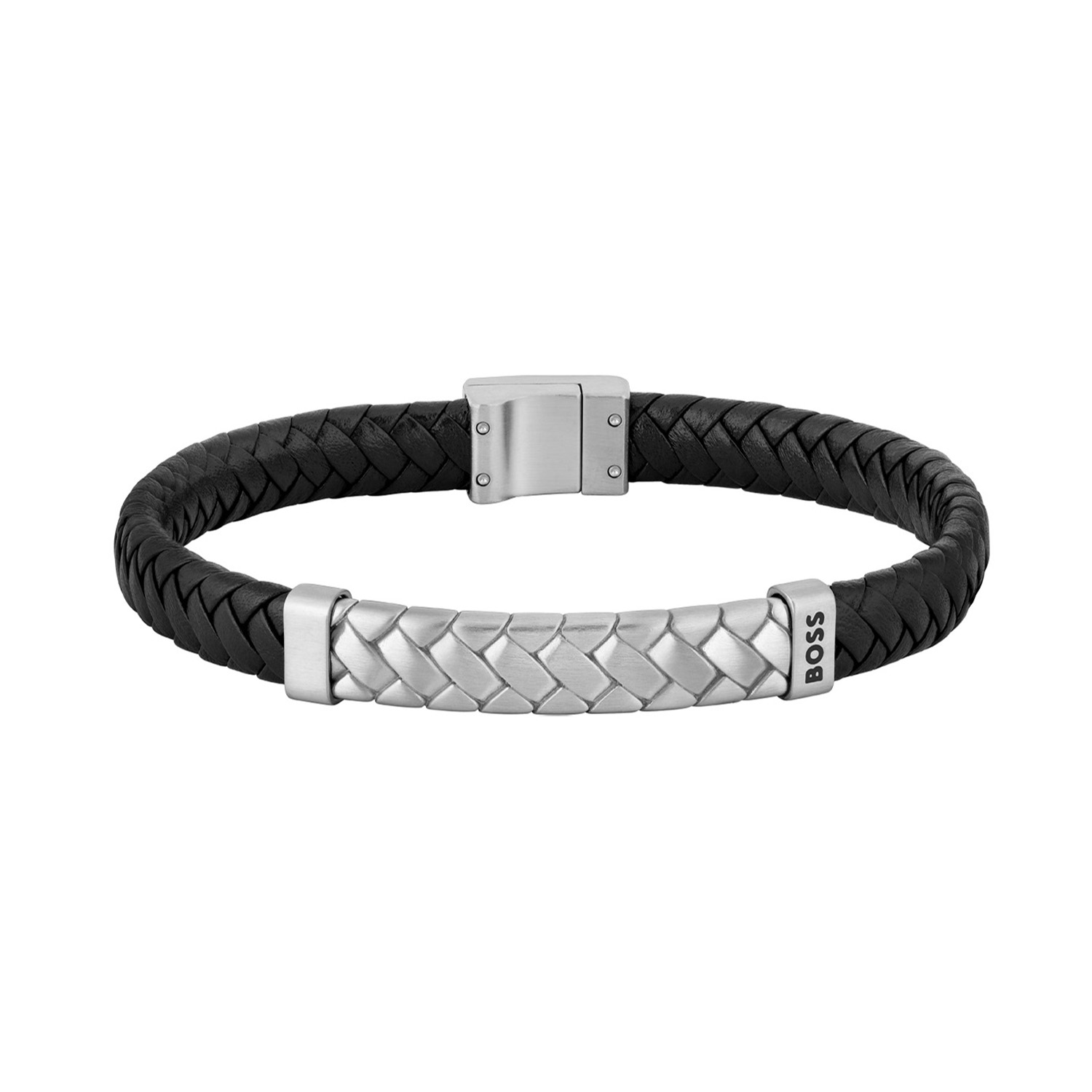 BOSS JEWELS HBJ1580674M TAILORED Mannen Leren armband 
Deze armband van BOSS uit de TAILORED serie met artikelnr. HBJ1580674M is een stijlvol sieraad voor de echte BOSS klant. De zwarte gevlochten leren armband heeft in het midden een stalen gevlochten tussenstuk met daarop de merknaam gegraveerd. De herenarmband heeft een zilverkleurige magneetsluiting en een lengte van 19cm. Goed te combineren met de andere sieraden van BOSS. 

Het merk:
HUGO BOSS is afgestemd op levensstijlen waar het gaat om kwaliteit en precisie. Het wereldwijde fashionlabel is verdeeld in twee merken: BOSS en HUGO. Het merk BOSS biedt geavanceerde, moderne horloges gericht op kwaliteit en design om een onberispelijke look te creëren – of het nu zakelijk, casual of sportief is. Ontdek de nieuwe horlogecollectie die bewijst dat details echt het verschil maken.

Specificaties:
- Artikelnr: HBJ1580674M
- Heren armband
- Materiaal: Leer en Staal
- Zwart
- Lengte: 19cm