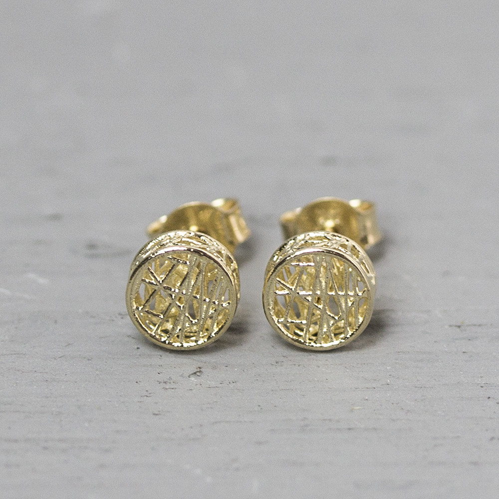 Oorsteker gemaakt van 14 karaat goud rond. Combineer met de andere 3D gouden sieraden van Jeh Jewels. *Prijswijzigingen voorbehouden in verband met goudkoers en gewicht!