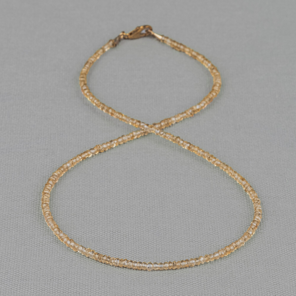 Collier gemaakt van de edelsteen Citrien met een sluiting van Goldfilled.