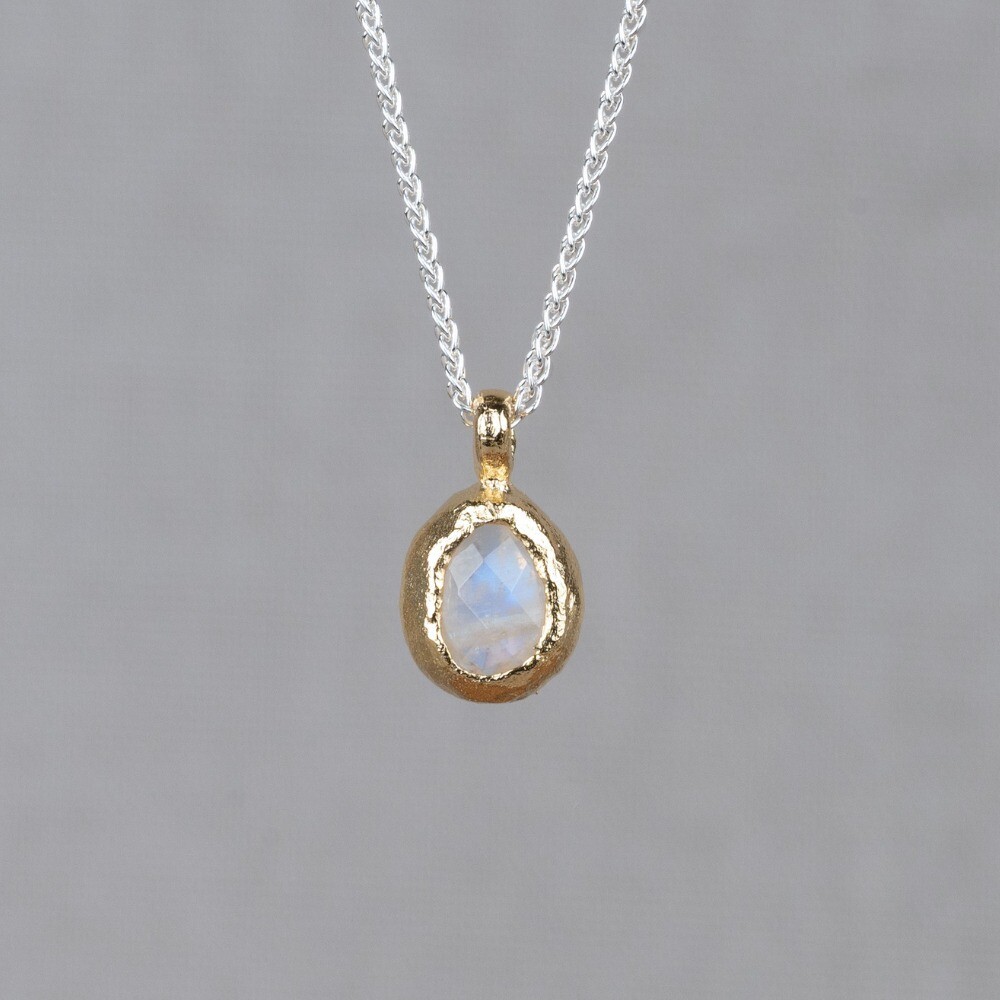 Jeh zilver/vergulde ketting met hanger, maansteen