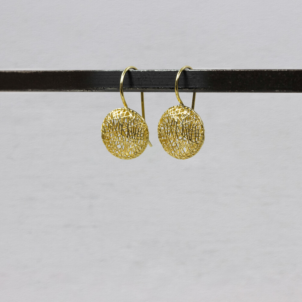 Oorhanger smartie gemaakt van 14 karaat goud. Prachtig te combineren met de andere gouden sieraden van Jeh Jewels. *Prijswijzigingen voorbehouden in verband met goudkoers en gewicht!