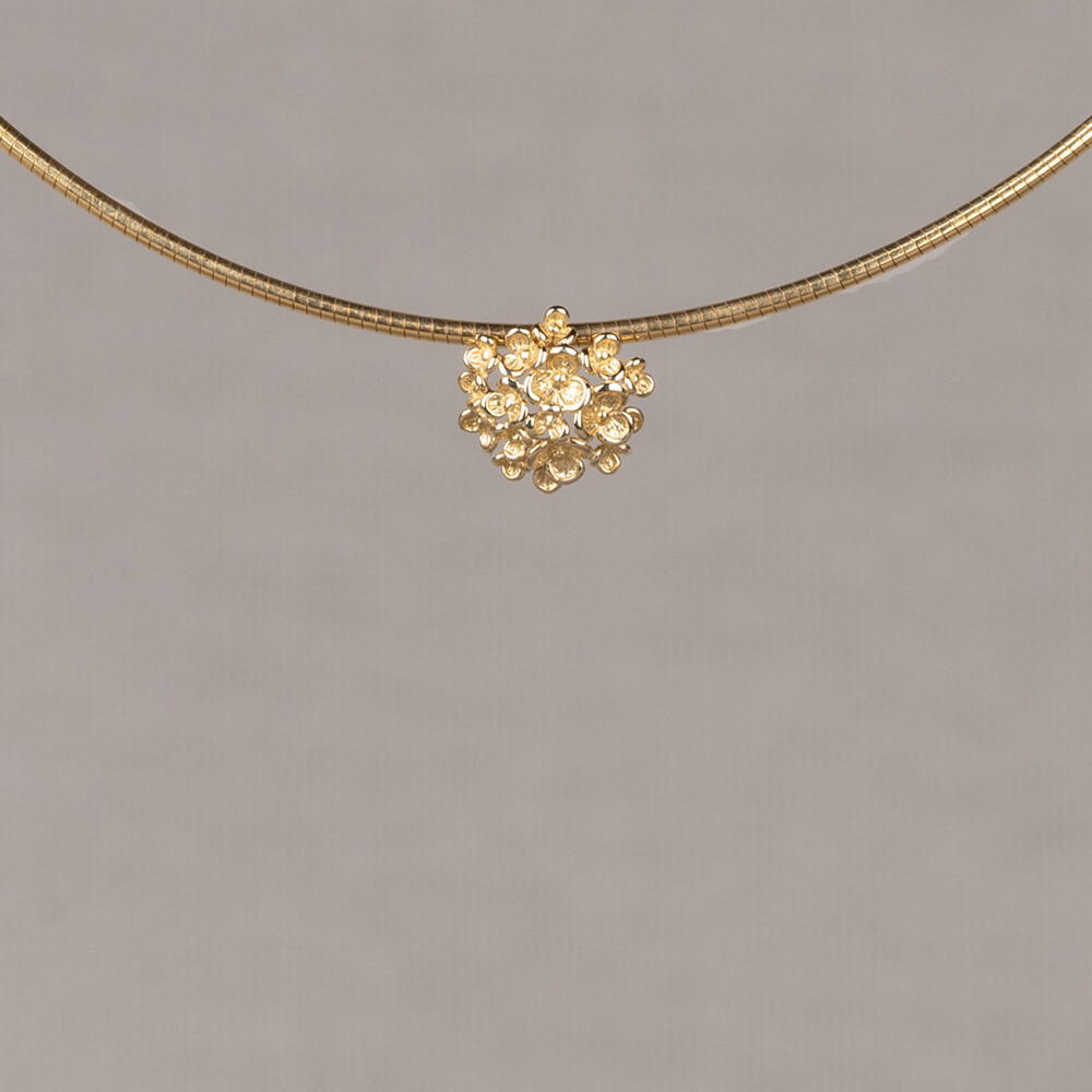 Jeh Jewels gouden hanger bloesem (exclusief collier)