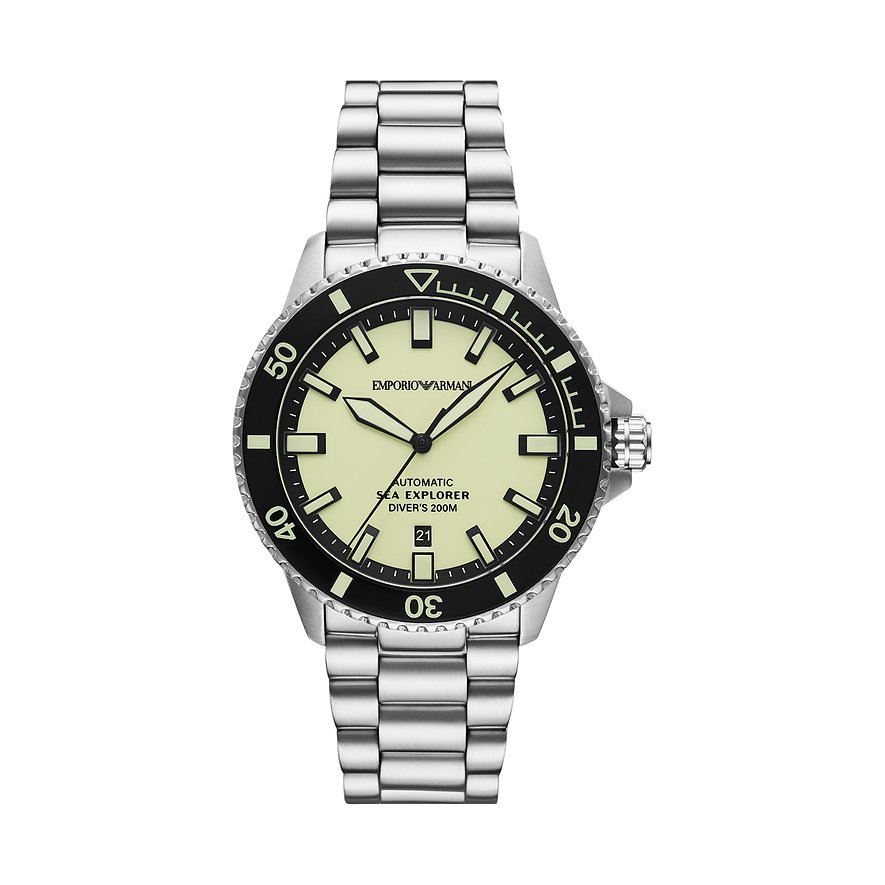 Het product Emporio Armani Horloge AR60083, van het modelnummer AR60083, valt onder de categorie horloges en is specifiek een polshorloge. Dit stijlvolle horloge is ontworpen voor dagelijks gebruik en formele gelegenheden. Draag het om uw pols voor een verfijnde en elegante look. Een perfecte aanvulling op zowel casual als zakelijke outfits.