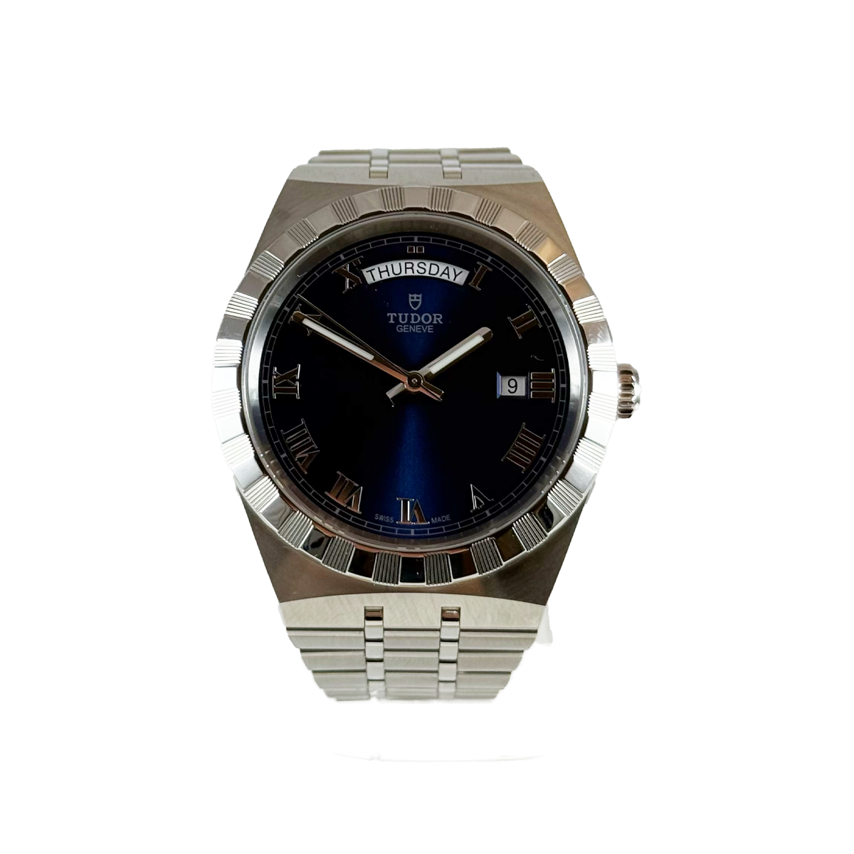 Ontdek onze exclusieve Fliers Juweliers Pre-Owned collectie van met zorg geselecteerde horloges. Bij ons vind je horloges die online of in onze winkel worden aangeboden, die stuk voor stuk met liefde zijn onderhouden en zorgvuldig zijn geïnspecteerd. Kies voor betaalbare luxe en tijdloze elegantie met onze prachtige pre-owned horloges, en maak vandaag nog een statement met stijl.