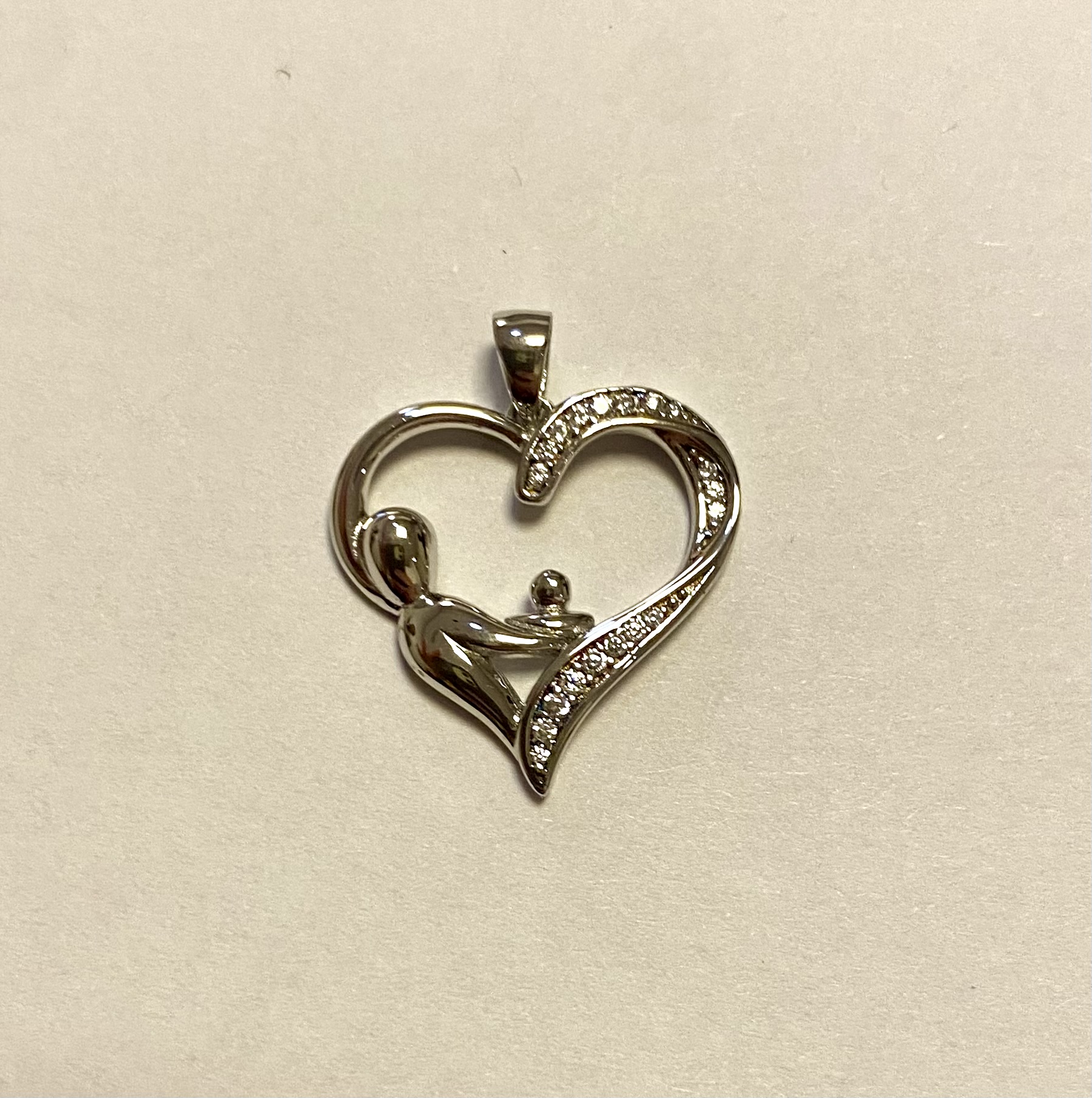 M amour hanger moeder kind