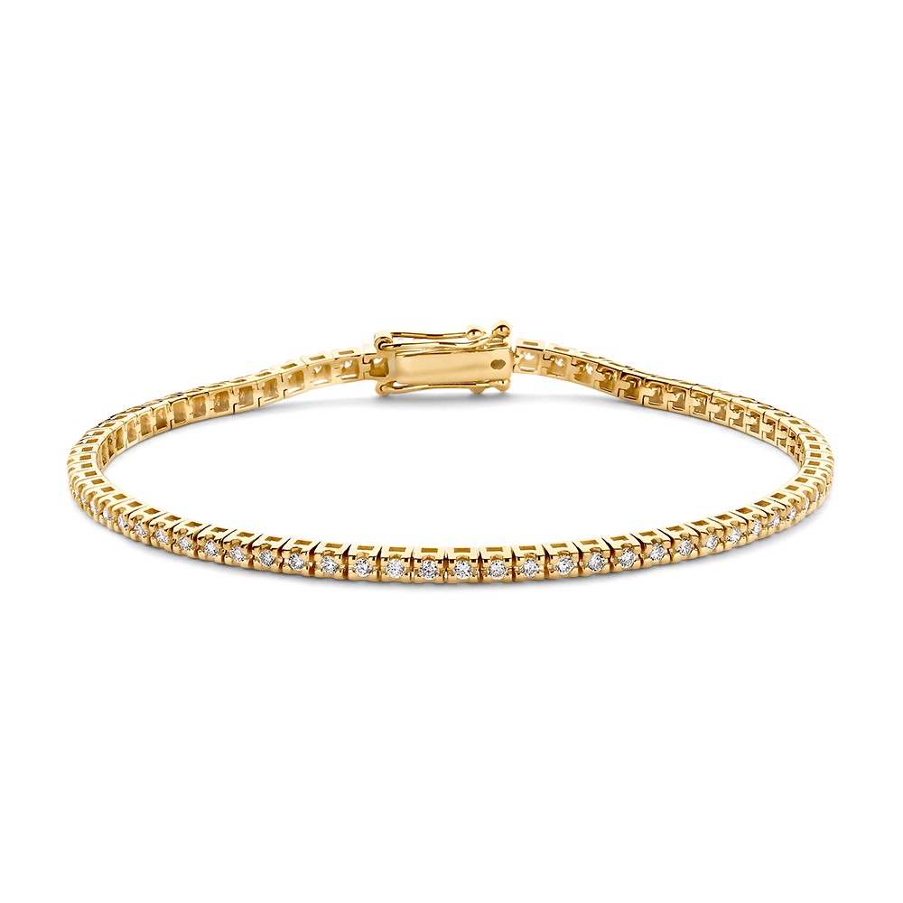 Geelgouden tennisarmband met briljant in chatonzetting.
