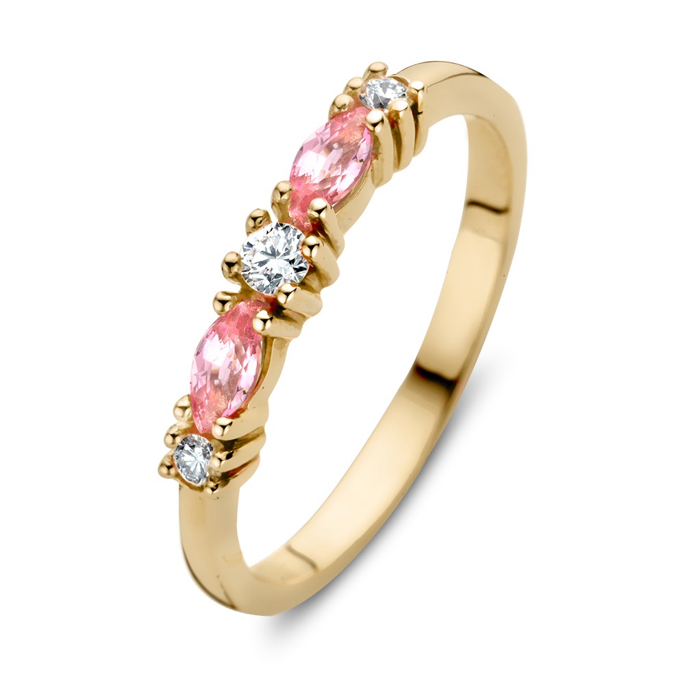 Prachtige damesring in de warme kleur van 18kt geelgoud, gezet met drie briljanten en twee marquise geslepen roze saffieren.
