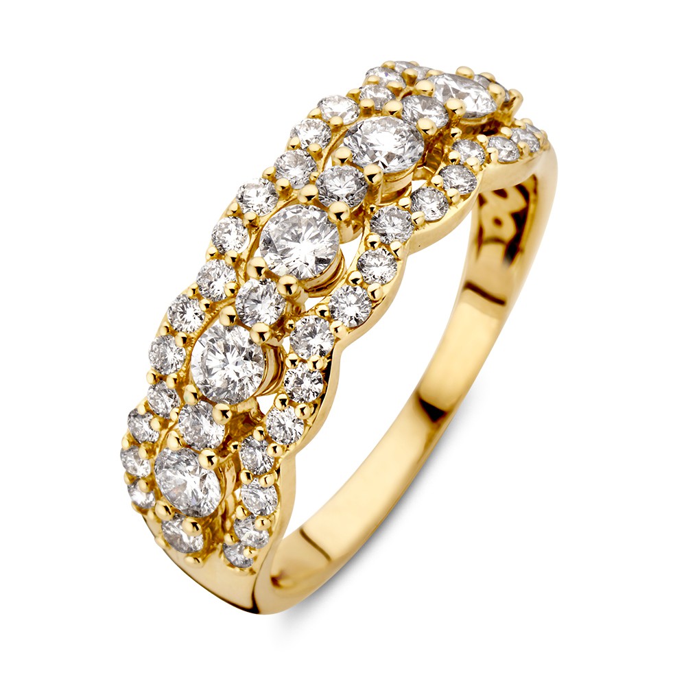 Bijzondere 14kt gouden ring gezet met briljanten in verschillende groottes. Dankzij het ontwerp met golvende lijnen, krijgt deze ring een romantische en luxe uitstraling.
