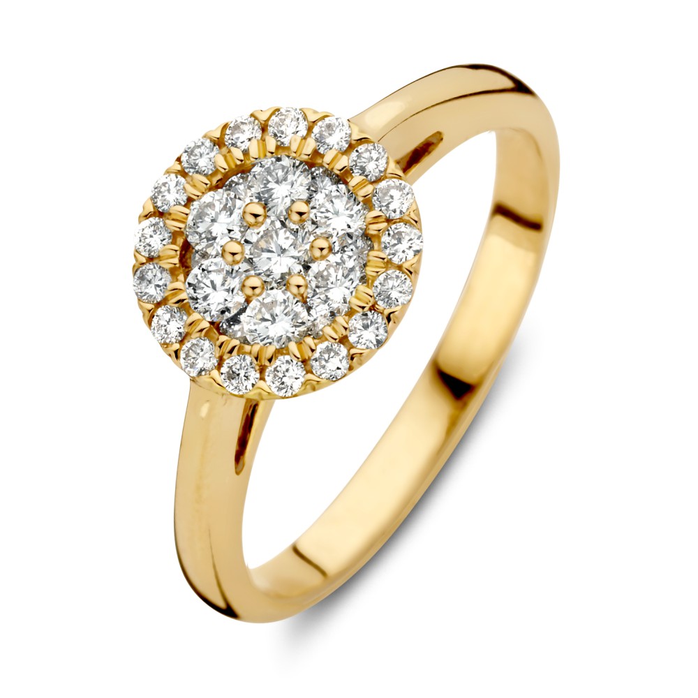 Opvallende entourage ring met diamanten in dubbele halo. De ring kan perfect gecombineerd worden met een diamanten aanschuifring of trouwring.
