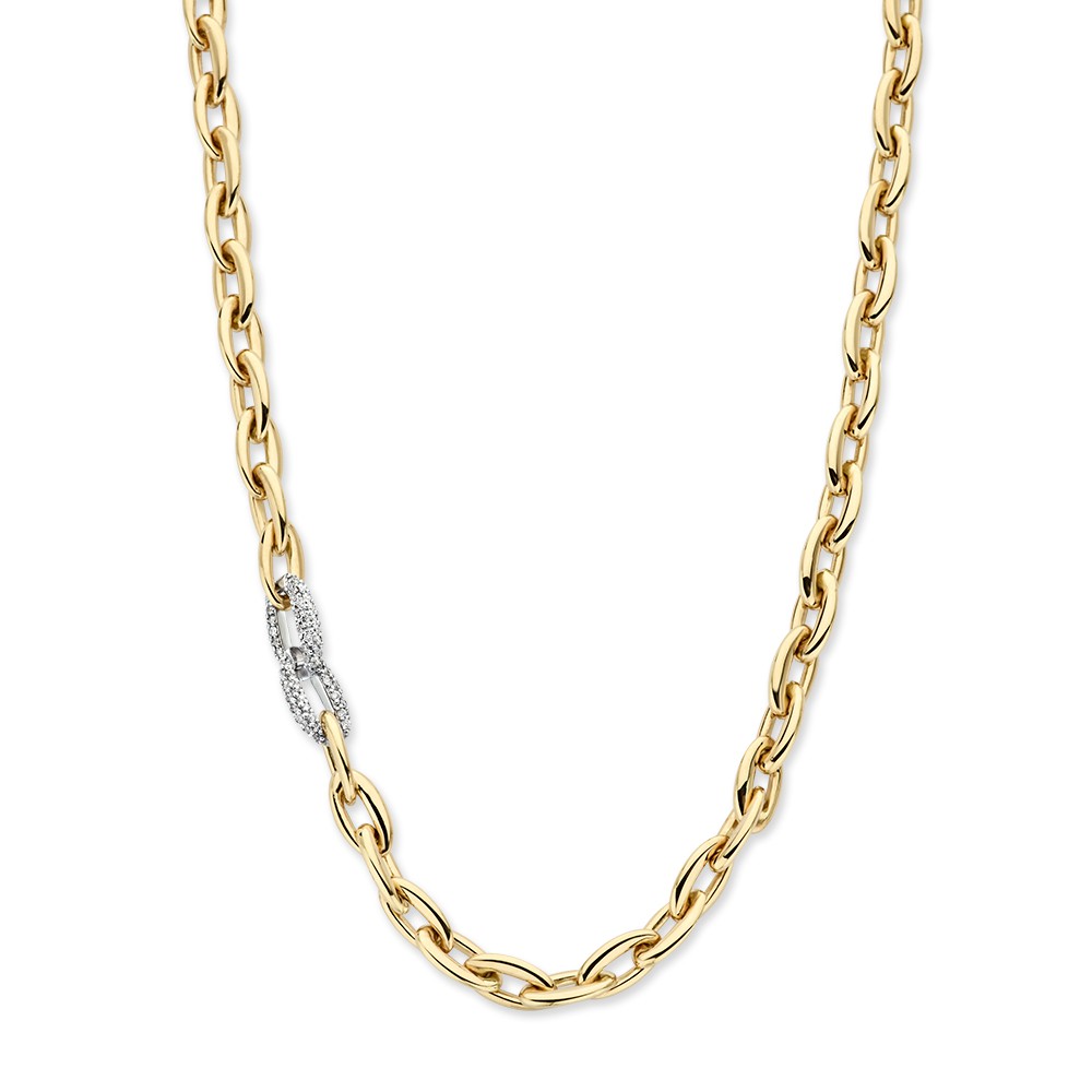 Geelgouden schakelcollier met twee schakels gezet met diamant.
