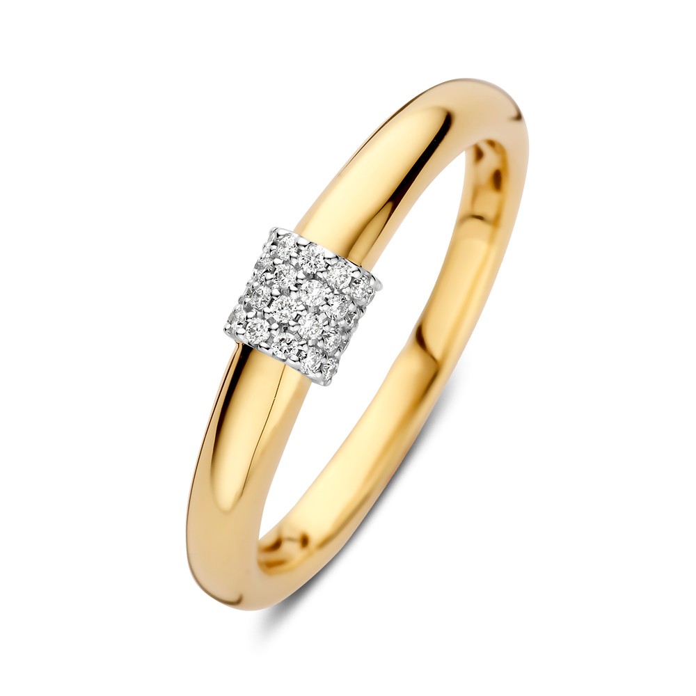 Tijdloze, bicolor gouden ring met een diamanten blokjeals stralende eyecatcher. De diamanten in de ring zijn op pavéwijze gezet, waardoor ze voor een fonkelende look zorgen.
