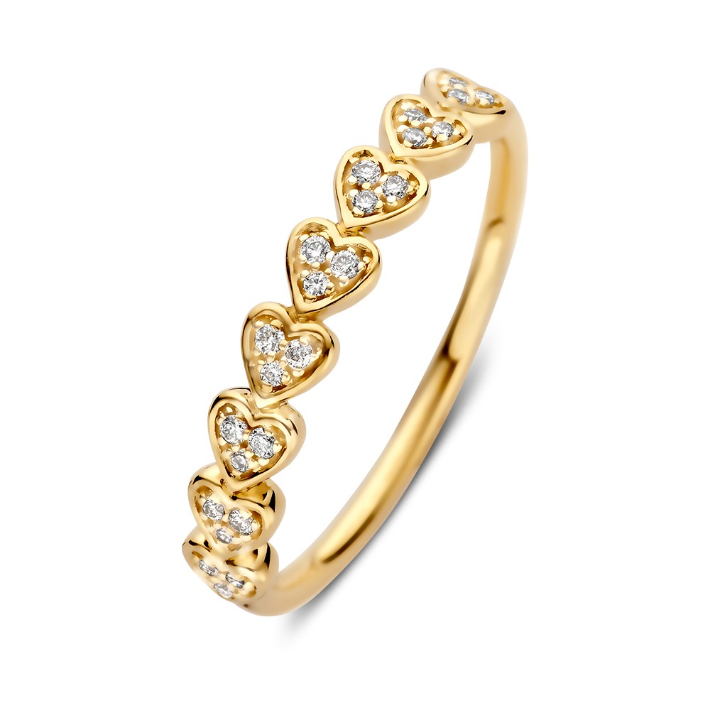 Geelgouden hartjesring met diamant. Perfect om met andere ringen te combineren.
