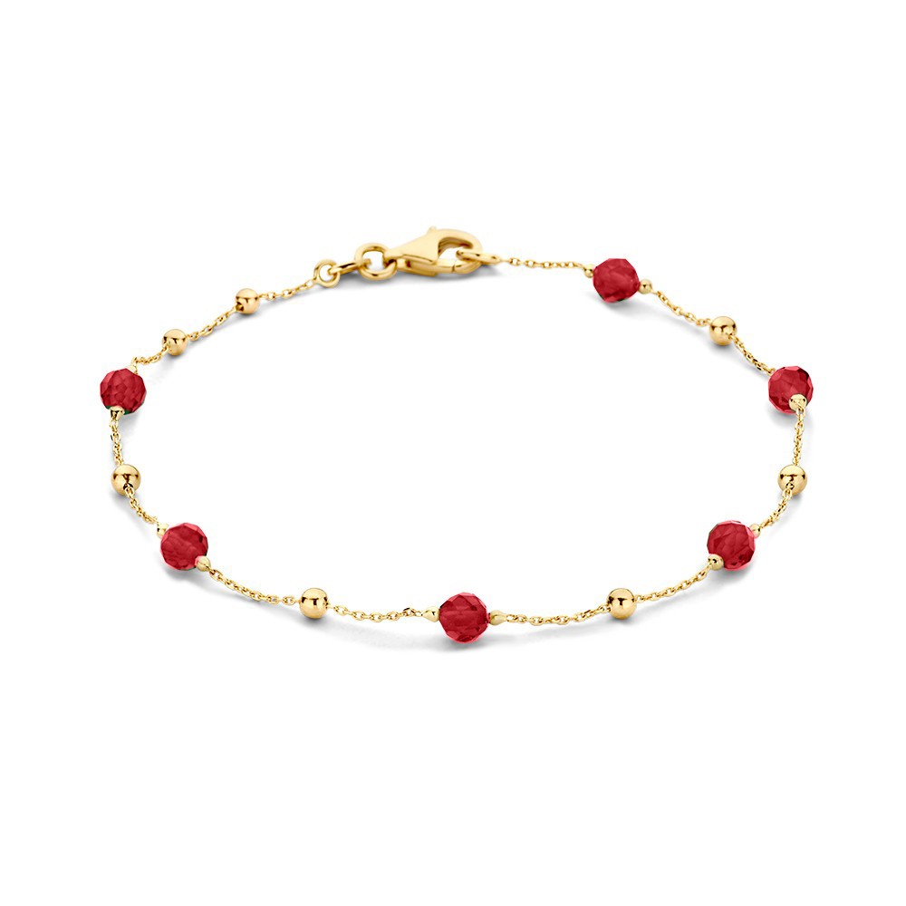Geelgouden armband met gouden bolletjes en robijnrode zirkonia steentjes. Leuk om zo te dragen, maar ook perfect om te combineren in je gouden armbanden stack.

