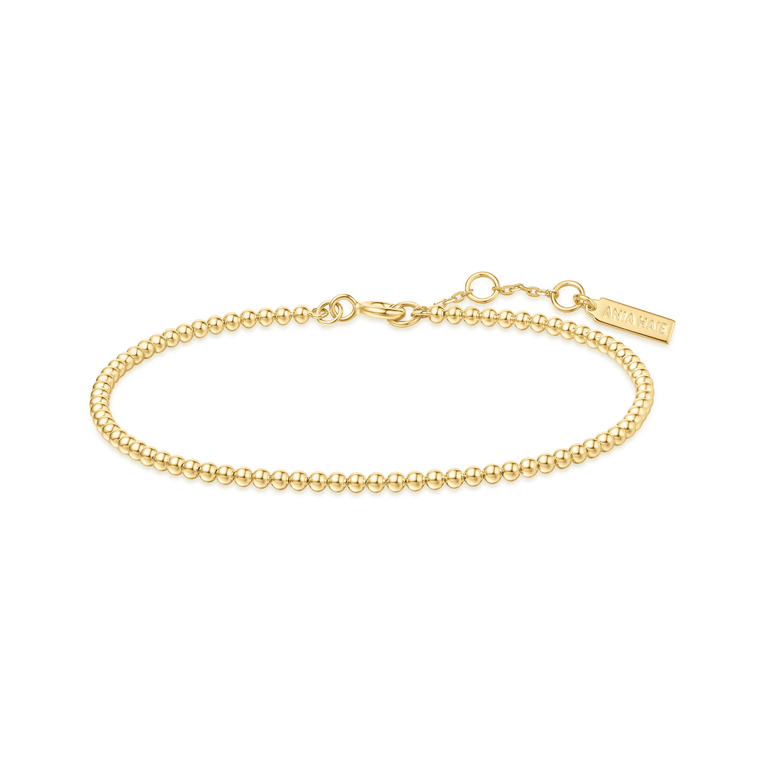 Geïnspireerd door de schoonheid van de natuur, legt Chill Voyager de essentie van zorgeloos avontuur vast. Deze look is perfect voor relaxte stranddagen of zonnige weekenden en voegt een vleugje ongedwongen charme toe aan je stijl. De armband die een gevoel van exotische allure oproept en een unieke en verfijnde touch toevoegt. Het is perfect om te combineren met andere armbanden om je bohemien-geïnspireerde look te versterken.

HET MERK
Geïnspireerd door de laatste fashion trends is Ania Haie het toonaangevende sieradenmerk voor hoogkwalitatieve maar ook betaalbare zilveren sieraden, zonder op de kwaliteit in te leveren. Iedere collectie is gebaseerd op de laatste catwalktrends, waardoor Ania Haie snel tot hét sieradenmerk voor stijlbewuste consumenten is verkozen. Elk sieraad wordt ontworpen om te combineren met andere sieraden waardoor je je eigen look kunt creëren. Maar ook zijn Ania Haie sieraden opvallend genoeg om op zichzelf te dragen.

SPECIFICATIES
- Ania Haie
- Armband
- 925 zilver met gold plating
- Lengte 18,5cm
- AH B063-03G