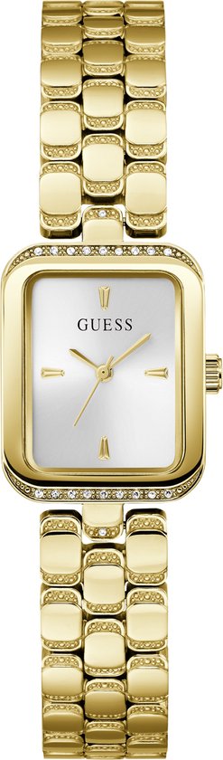 Klassiek rechthoekig dameshorloge van Guess Watches in goudkleur. Dit elegante uurwerk straalt tijdloze klasse uit en is een perfecte aanvulling op zowel formele als casual outfits. De glinsterende kristallen voegen een vleugje glamour toe, terwijl het subtiele reliëf op de band zorgt voor een uniek en verfijnd detail.