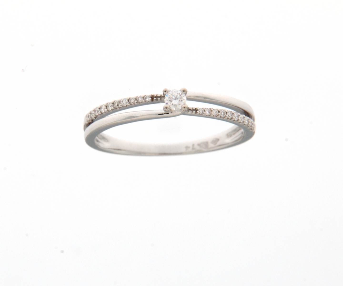 Ring witgoud 18Kt met echte diamanten 0.14Ct