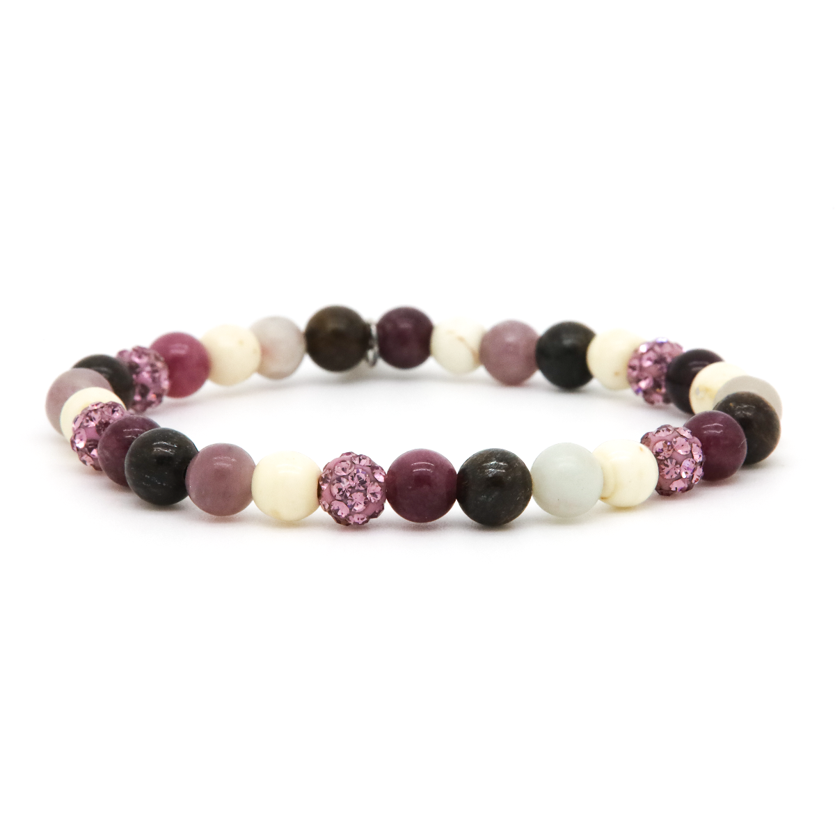 De Karma Armband Spiral Lena Lou XS Elastic (paarse kristal),is een stijlvolle armband. Deze elastische armband met schitterende paarse kristallen kan moeiteloos om de pols gedragen worden voor een elegante look. Ideaal te combineren met andere accessoires voor een modieuze en sprankelende uitstraling.