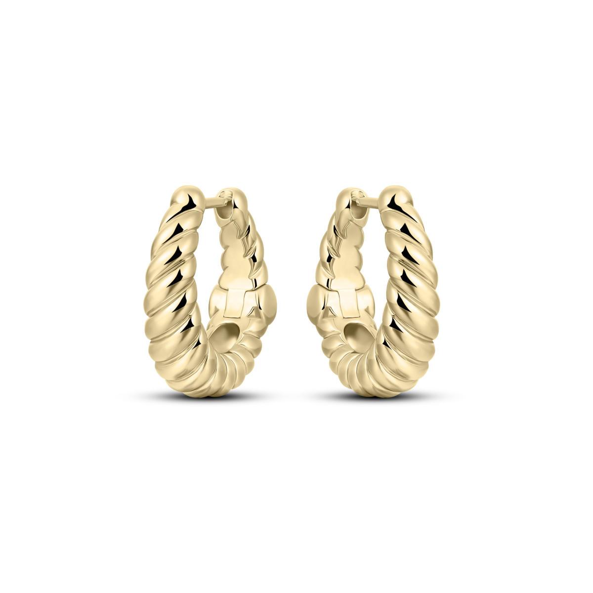 Deze zilver vergulde oorringen, modelnummer KCJ6/18Y, hebben een stijlvolle goudkleurige afwerking. De oorringen zijn aan de onderzijde 6mm breed en heeft een diameter van 18mm. Perfect als aanvulling op zowel casual als formele outfits, voegen ze een vleugje verfijning en elegantie toe. Draag ze alleen of combineer met andere sieraden voor een chique look.
