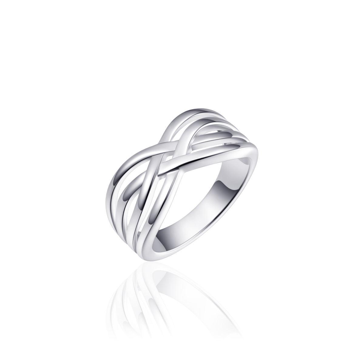 De Gisser Cross-over ring met modelnummer R076-56 is een verfijnd en stijlvol sieraad dat een vleugje elegantie toevoegt aan elke outfit. De ring heeft een breedte van 10 mm. Het is maat 56 en sluit mooi aan om de vinger. Draag deze ring als een opvallend sieraad, perfect voor zowel dagelijkse elegantie als speciale gelegenheden. Een veelzijdige toevoeging aan elke sieradencollectie.