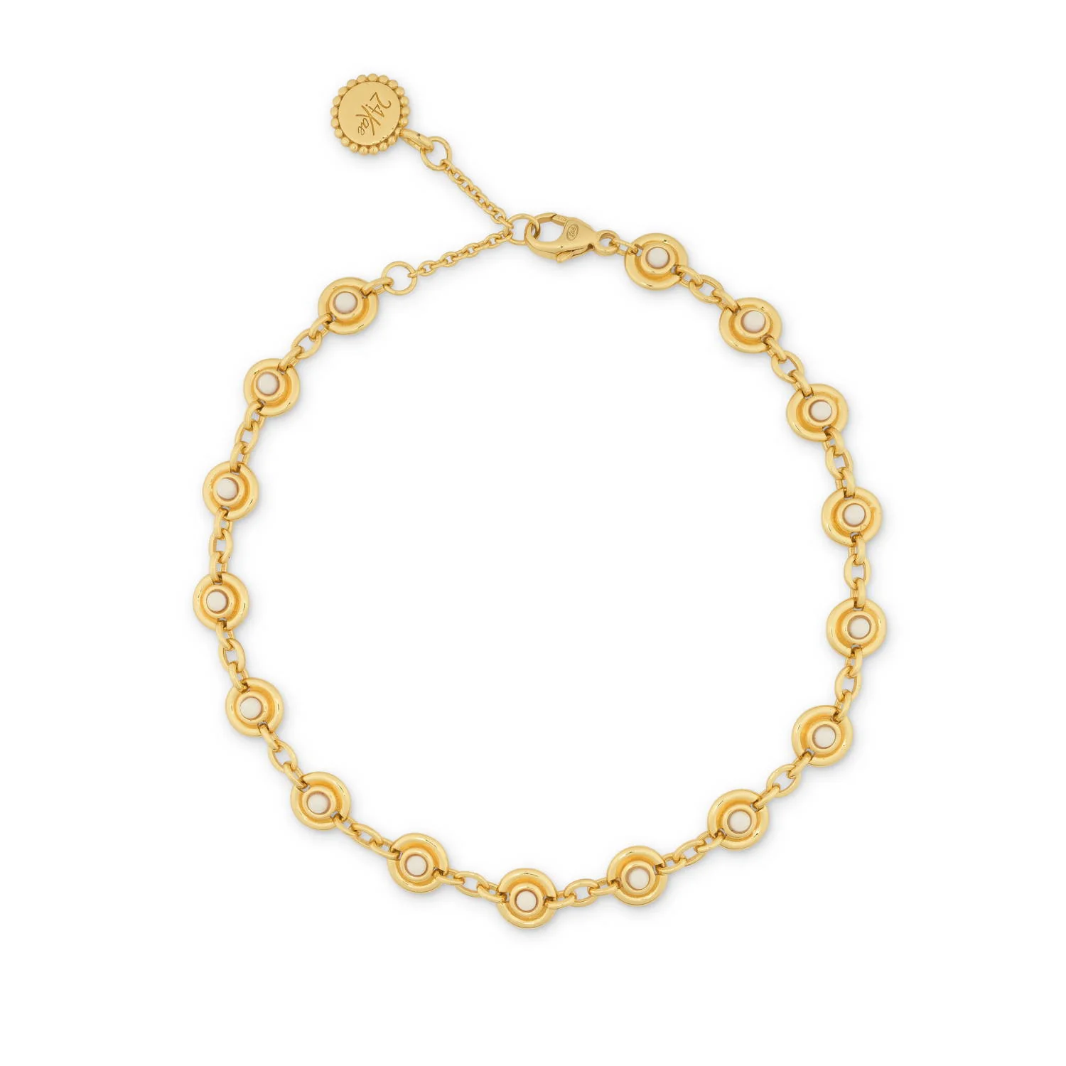 Details: - Length bracelet: 18cm + 3cm extension - Width bracelet: 6mm Material: - 925 sterling silver, plated with 18K gold - Cubic zirconia stones