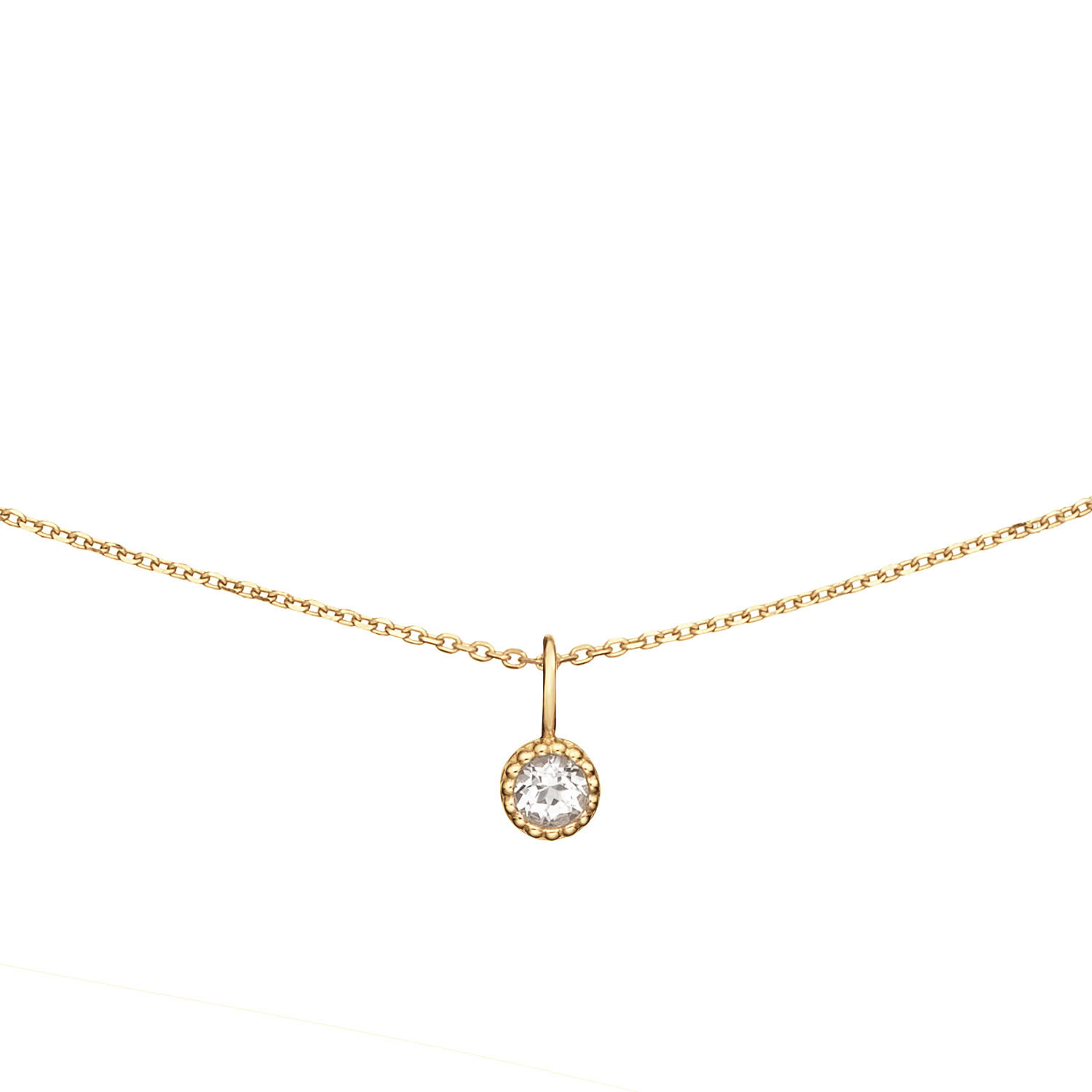 De Jackie Grimaldi White Topaz Ketting modelnummer JKN25511 van een niet-gespecificeerd merk is een prachtig goudkleurig sieraad gemaakt van 14-karaats geelgoud. Deze nikkelvrije ketting, met anker schakel en veerring sluiting, weegt 1,4 gram en is 45 cm lang. Perfect om elegant te dragen bij zowel formele als informele gelegenheden.
