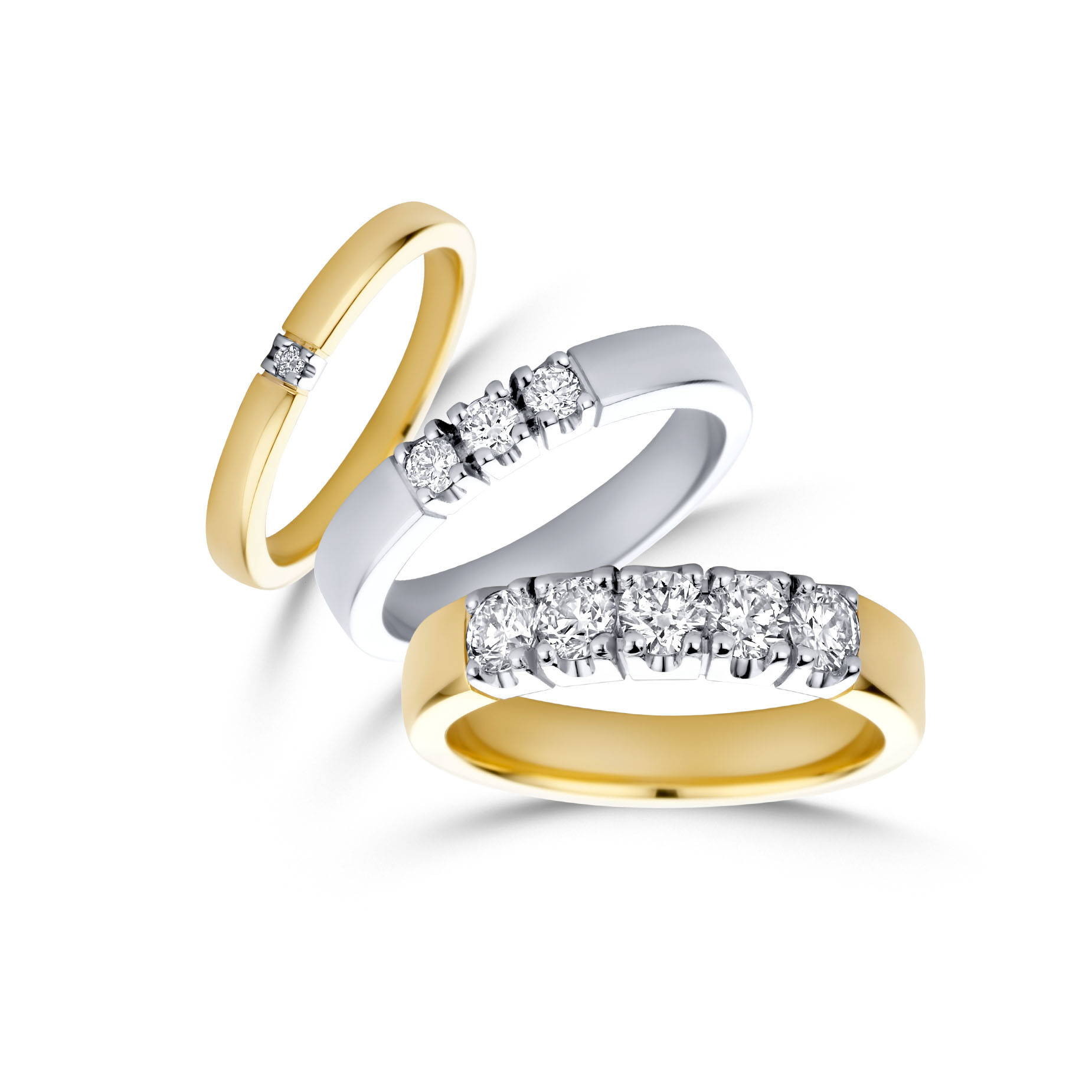 Alle R&C sieraden worden handgemaakt van verantwoord en 100% gerecycled goud.