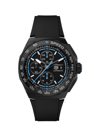 Dit TAG Heuer horloge behoort tot de Formula 1 collectie.
Referentienummer: CBZ2084.FT8097

De zwarte opaal wijzerplaat heeft een opvallende blauwe lakbaan, wat een vleugje levendigheid toevoegt. De Super-LumiNova®-aangebrachte wijzers en indexen zorgen voor optimale leesbaarheid, terwijl de tachymeter bezel de race-esthetiek versterkt.

De kast is gemaakt van zwart DLC titanium van klasse 2 en is ontworpen voor duurzaamheid. Het horloge is waterbestendig tot 200 meter, wat het zowel veelzijdig als betrouwbaar maakt.
Deze chronograaf wordt aangestuurd door een automatisch uurwerk en biedt naadloze tijdwaarneming. De gezandstraalde drukknoppen en geschroefde kroon voegen een robuuste toets toe, die het gedurfde ontwerp van het horloge perfect aanvullen.