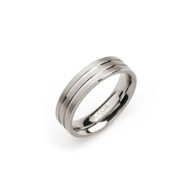 Boccia Titanium 0101-02
Deze gematteerde ring van Boccia Titanium heeft een glanzend accent. De ring is 6mm breed. 

