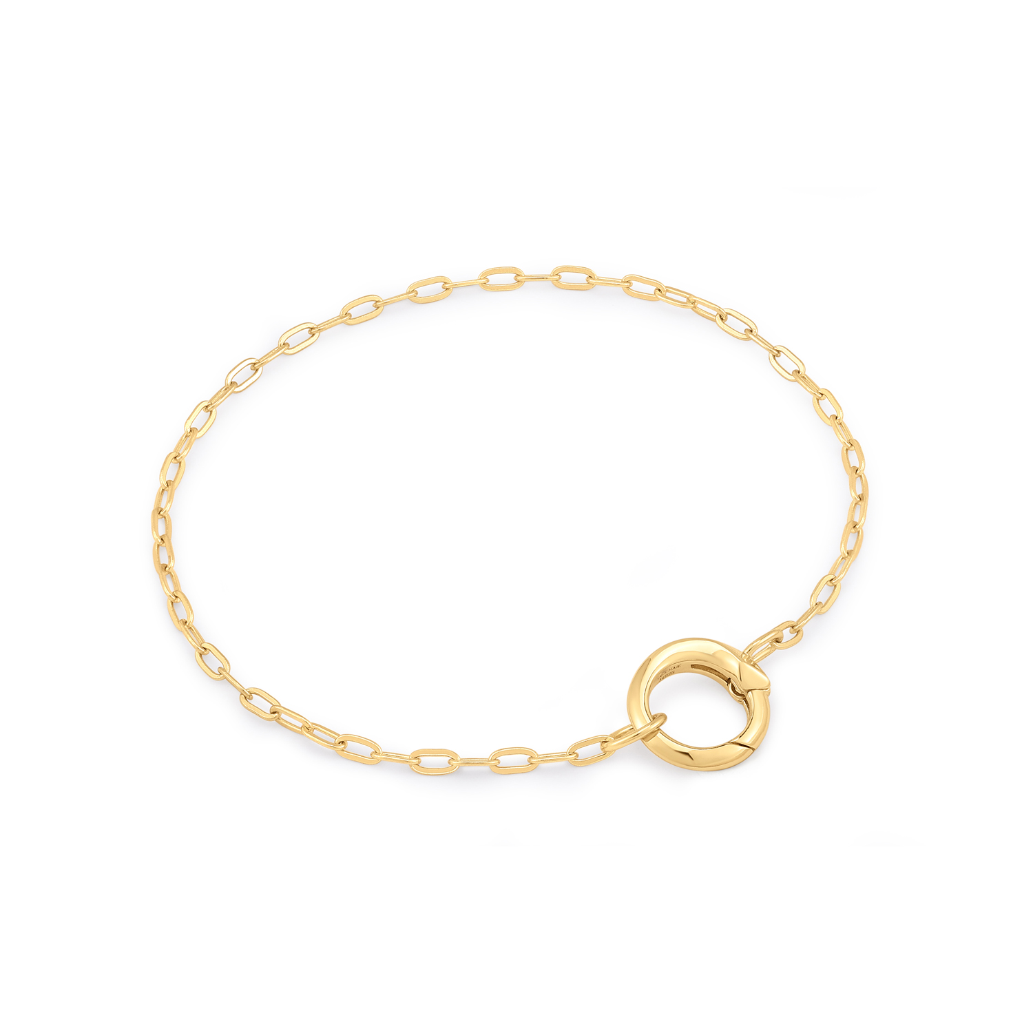 Productbeschrijving 
Deze super veelzijdige schakelarmband is gemaakt van 925 sterling zilver met 14 karaat gouden plating. De armband kan op zichzelf worden gedragen maar is ook perfect om te stylen met je favoriete bedels. De trendy schakelarmband is afgewerkt met een connector waarmee je elk bedeltje gemakkelijk kunt bevestigen. Er kunnen zo veel bedels worden toegevoegd naar eigen wens. De armband is ook perfect om te combineren met andere armbanden. 

Het Merk
GeÃ¯nspireerd door de laatste fashion trends is Ania Haie het toonaangevende sieradenmerk voor hoogkwalitatieve maar ook betaalbare zilveren sieraden, zonder op de kwaliteit in te leveren. Iedere collectie is gebaseerd op de laatste catwalktrends, waardoor Ania Haie snel tot hÃ©t sieradenmerk voor stijlbewuste consumenten is verkozen. Elk sieraad wordt ontworpen om te combineren met andere sieraden waardoor je je eigen look kunt creÃ«ren. Maar ook zijn Ania Haie sieraden opvallend genoeg om op zichzelf te dragen.

How It All Started
Met een passie voor kwalitatieve sieraden met stijl Ã©n het besef dat de mode bewuste vrouw niet wil inleveren op kwaliteit is Ania Haie geboren. De Ania Haie oprichters zagen later dat de moderne vrouw van vandaag graag sieraden combineert en layered om haar individualiteit te omarmen, de kans werd aangegrepen en de droom werd werkelijkheid.

Volg ons ook op social media
Wil jij op de hoogte blijven van nieuwe collecties, toffe combinaties en de laatste sieraden trends? Hou ons dan ook in de gaten op social media. Daarnaast inspireren wij jou dagelijks met verschillende looks en mix & match combinaties! Deel gerust jouw eigen unieke Ania Haie look door de hashtag #aniahaiexme te gebruiken. Wie weet wordt jouw look gerepost op Ã©Ã©n van onze kanalen!
Je kunt ons volgen op Facebook en Instagram.