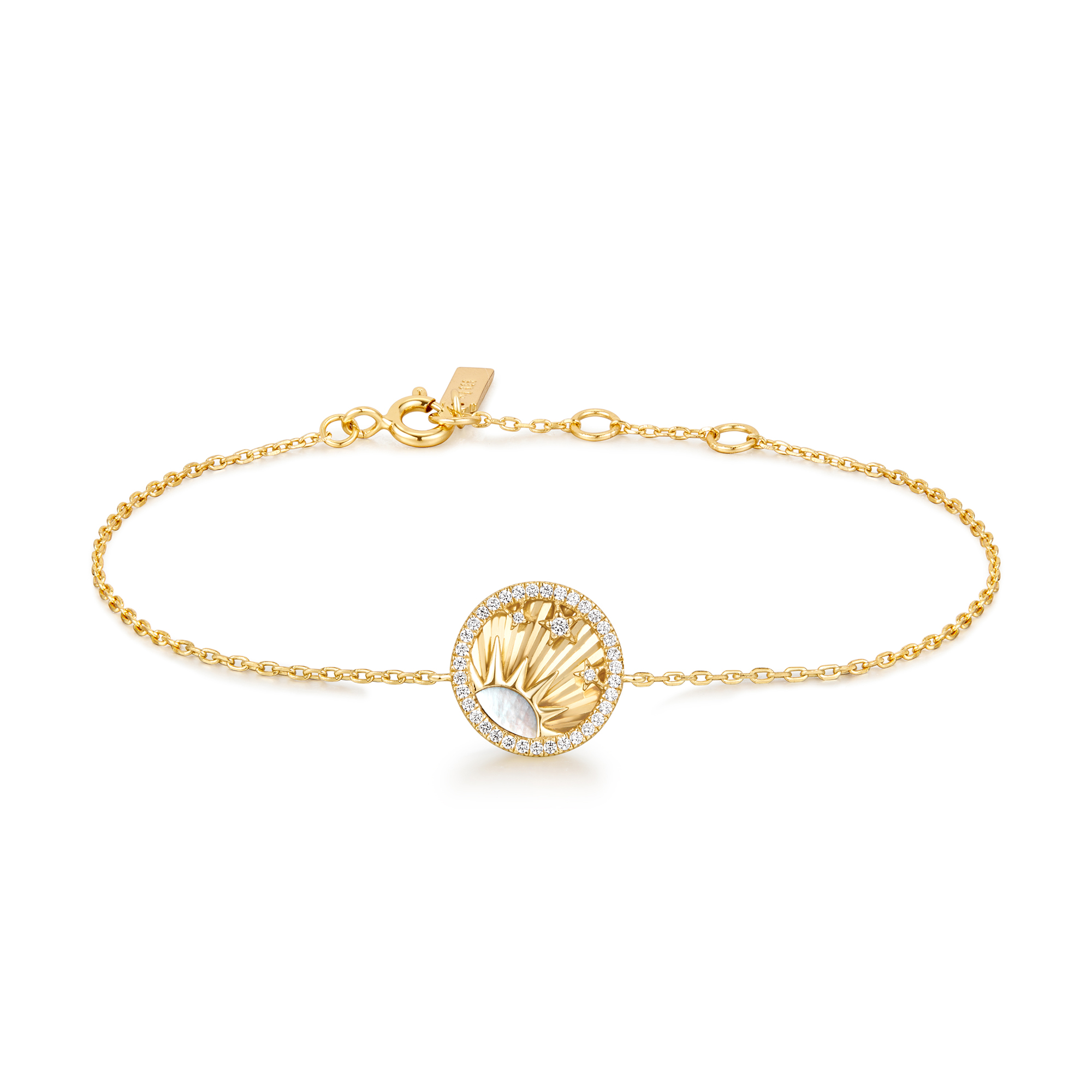Verfraai je juwelengarderobe met onze unieke armband. Dit sieraad is geÃ¯nspireerd door de zon en versierd met parelmoer en zirkonia steentjes met prachtig vakmanschap. Het is statement genoeg om alleen te dragen of om te combineren met andere kettingen. 

HET MERK
GeÃ¯nspireerd door de laatste fashion trends is Ania Haie het toonaangevende sieradenmerk voor hoogkwalitatieve maar ook betaalbare zilveren sieraden, zonder op de kwaliteit in te leveren. Iedere collectie is gebaseerd op de laatste catwalktrends, waardoor Ania Haie snel tot hÃ©t sieradenmerk voor stijlbewuste consumenten is verkozen. Elk sieraad wordt ontworpen om te combineren met andere sieraden waardoor je je eigen look kunt creÃ«ren. Maar ook zijn Ania Haie sieraden opvallend genoeg om op zichzelf te dragen.

SPECIFICATIES
- Ania Haie
- Armband
- Lengte 18,5cm
- 925 zilver met gold/ rhodium plating
- AH B059-04G