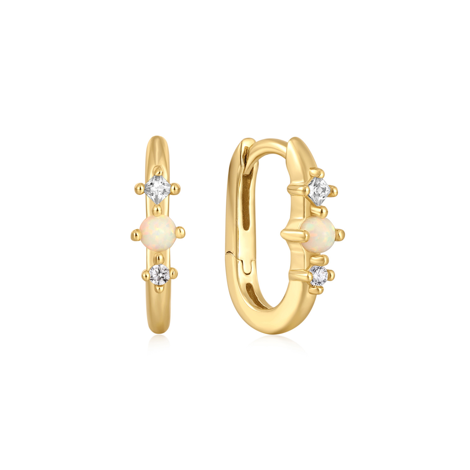 Update je sieradencollectie dit seizoen met deze oorringen! Versierd met glinsterende zirkonia's en een prachtige Kyoto opaal edelsteen. Combineer deze oorringen met een rij trendy studs voor een glamour look.

HET MERK
GeÃ¯nspireerd door de laatste fashion trends is Ania Haie het toonaangevende sieradenmerk voor hoogkwalitatieve maar ook betaalbare zilveren sieraden, zonder op de kwaliteit in te leveren. Iedere collectie is gebaseerd op de laatste catwalktrends, waardoor Ania Haie snel tot hÃ©t sieradenmerk voor stijlbewuste consumenten is verkozen. Elk sieraad wordt ontworpen om te combineren met andere sieraden waardoor je je eigen look kunt creÃ«ren. Maar ook zijn Ania Haie sieraden opvallend genoeg om op zichzelf te dragen. 

SPECIFICATIES
- Gold Kyoto Opal Oval Huggie Hoop Earrings
- Oorringen
- 925 zilver met gold plating
- 13mm
- AH E047-01G