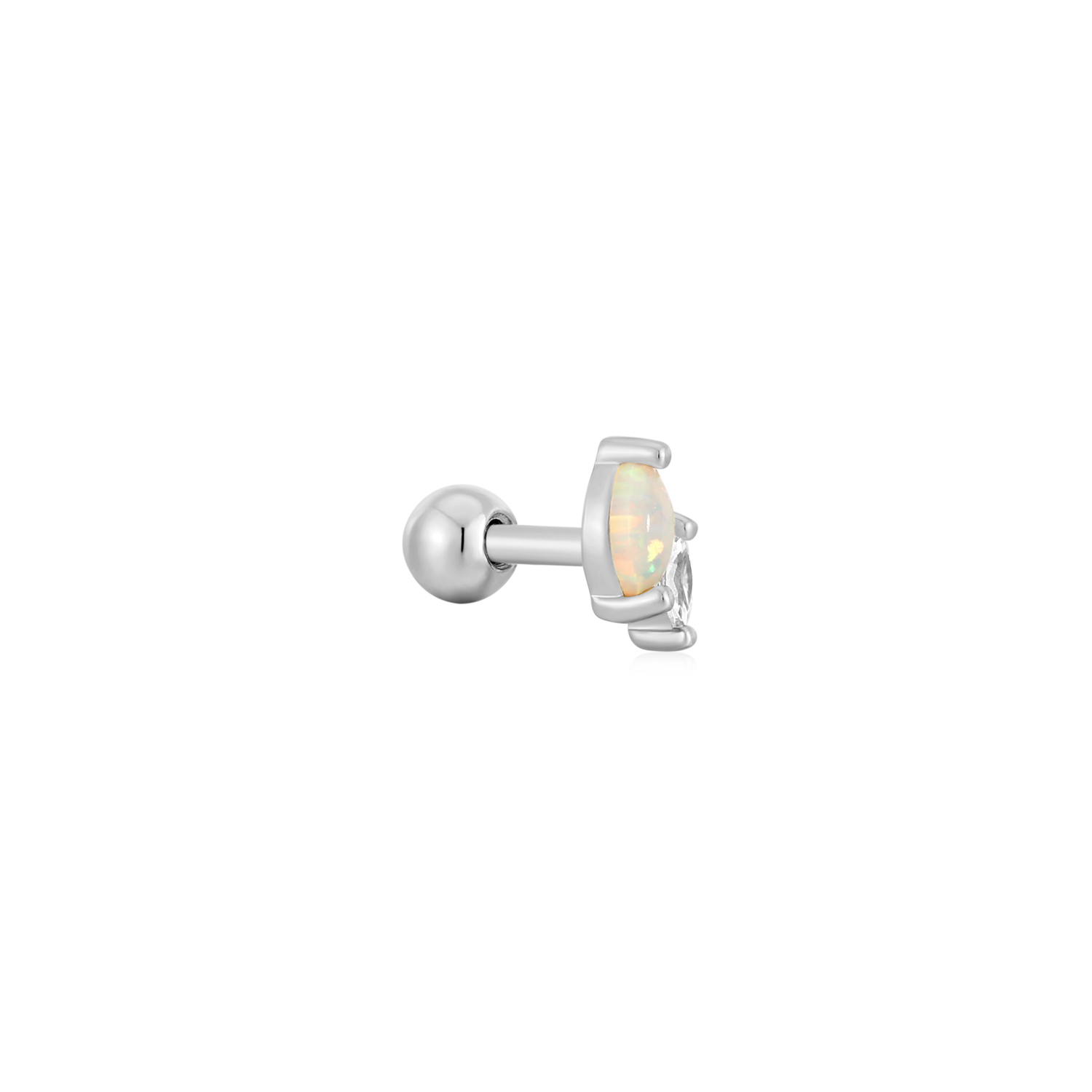Deze single oorsteker met prachtige marquise-vormige stenen is een mooie toevoeging aan je sieradencollectie! Mix & match voor een persoonlijke stijl en combineer de oorsteker met brede oorringen of eenvoudige studs.

HET MERK
GeÃ¯nspireerd door de laatste fashion trends is Ania Haie het toonaangevende sieradenmerk voor hoogkwalitatieve maar ook betaalbare zilveren sieraden, zonder op de kwaliteit in te leveren. Iedere collectie is gebaseerd op de laatste catwalktrends, waardoor Ania Haie snel tot hÃ©t sieradenmerk voor stijlbewuste consumenten is verkozen. Elk sieraad wordt ontworpen om te combineren met andere sieraden waardoor je je eigen look kunt creÃ«ren. Maar ook zijn Ania Haie sieraden opvallend genoeg om op zichzelf te dragen. 

SPECIFICATIES
- Silver Kyoto Opal and Sparkle Marquise Barbell Single Earring
- Single oorsteker
- 925 zilver gerodineerd
- 5mm
- AH E047-07H