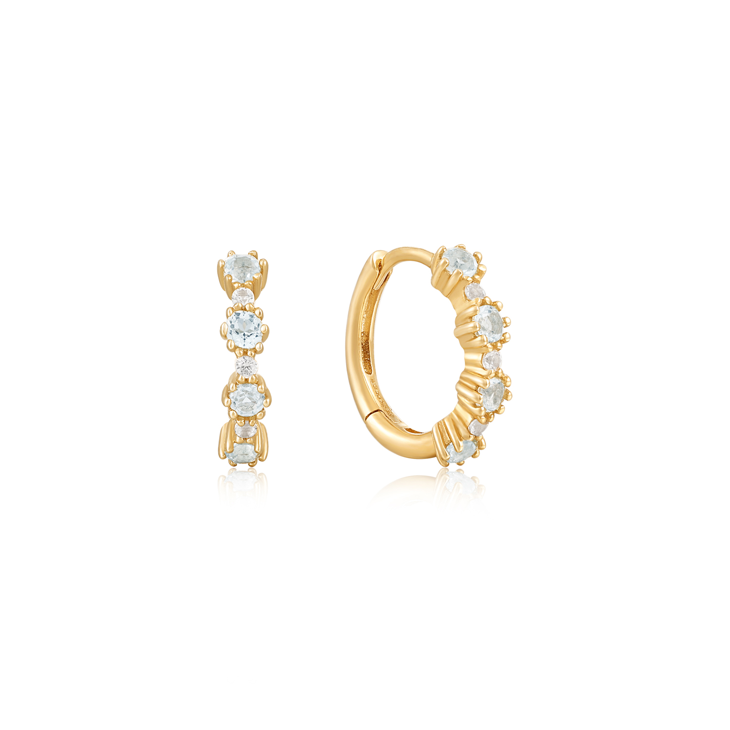 Deze oorringen van Ania Haie zijn echte musthaves! Gemaakt van gerecycled 14kt goud en versierd met sprankelende blauwe topaas edelstenen. Perfect in combinatie met eenvoudige oorringen of studs. 

HET MERK
Ania Haie staat bekend als fashion-forward sieradenmerk en heeft een toonaangevende naam opgebouwd. Een uitstekend moment om het merk verder uit te bouwen met een 14kt massief gouden collectie: Ania Haie 14kt Gold! In lijn met Ania Haieâs streven om een duurzamer merk te worden, is de 14kt gouden collectie gemaakt van 100% gerecycled 14kt goud en bevat conflictvrije en volledig traceerbare natuurlijke diamanten en echte edelstenen, zoals witte saffieren, opalen en turquoise.

SPECIFICATIES
- 14kt Gold White Sapphire and Blue Topaz Huggie Hoop Earrings 
- Oorstekers
- 14kt goud
- Lengte: 8,5mm
- AH EAU006-03YG