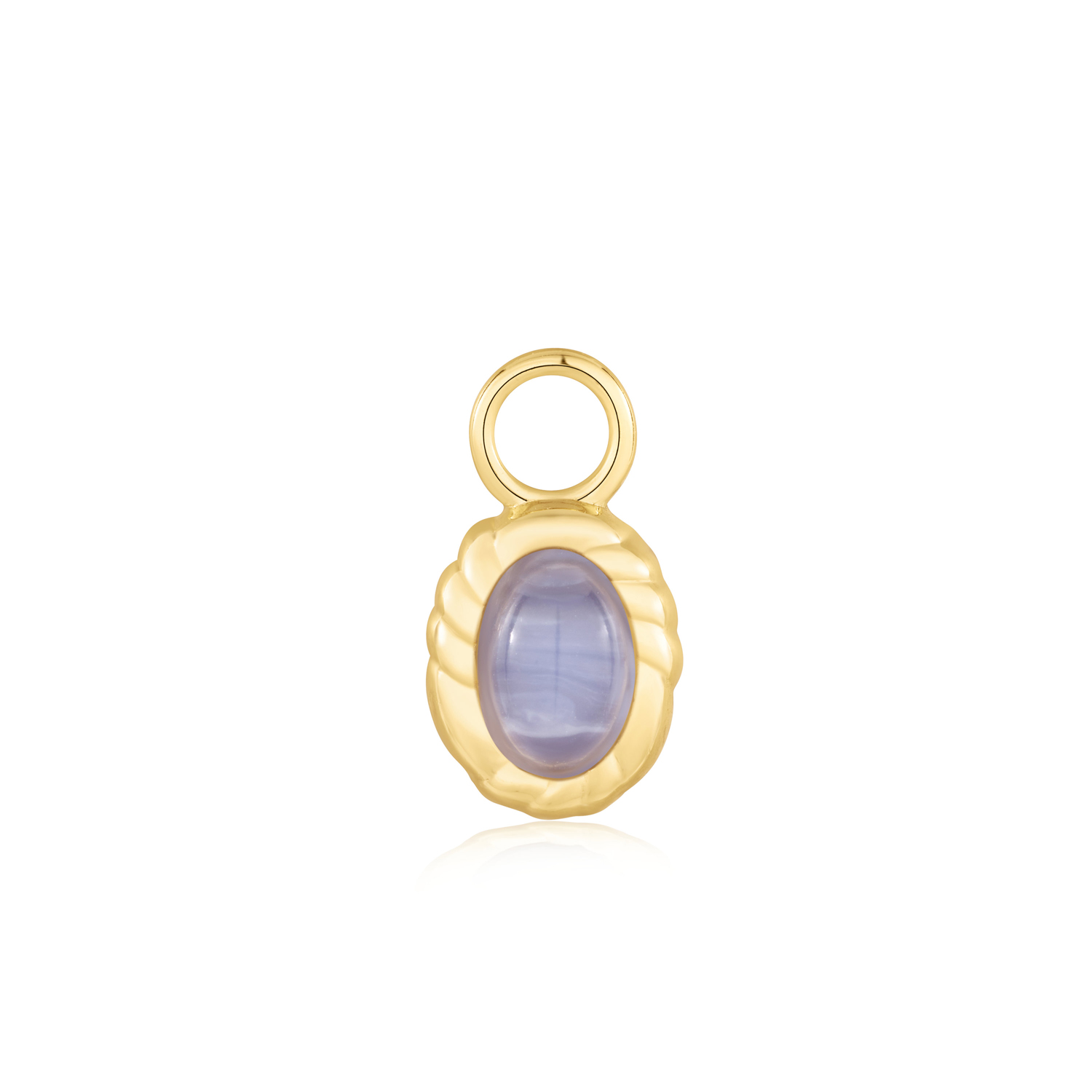 Deze opvallende ovale oorbel charm is gemaakt van sterling zilver verguld met 14 karaat goud en voorzien van een frisse blauwe agaatsteen. Hang de bedel eenvoudig aan je oorbel en creÃ«er een druppeloorbel met de perfecte seizoenskleur. Combineer met je favoriete hoops en studs.

HET MERK
GeÃ¯nspireerd door de laatste fashion trends is Ania Haie het toonaangevende sieradenmerk voor hoogkwalitatieve maar ook betaalbare zilveren sieraden, zonder op de kwaliteit in te leveren. Iedere collectie is gebaseerd op de laatste catwalktrends, waardoor Ania Haie snel tot hÃ©t sieradenmerk voor stijlbewuste consumenten is verkozen. Elk sieraad wordt ontworpen om te combineren met andere sieraden waardoor je je eigen look kunt creÃ«ren. Maar ook zijn Ania Haie sieraden opvallend genoeg om op zichzelf te dragen.

SPECIFICATIES
- Ania Haie
- Pop Charms Earring
- 925 zilver GP
- Blue Agate
- AH EC055-01G