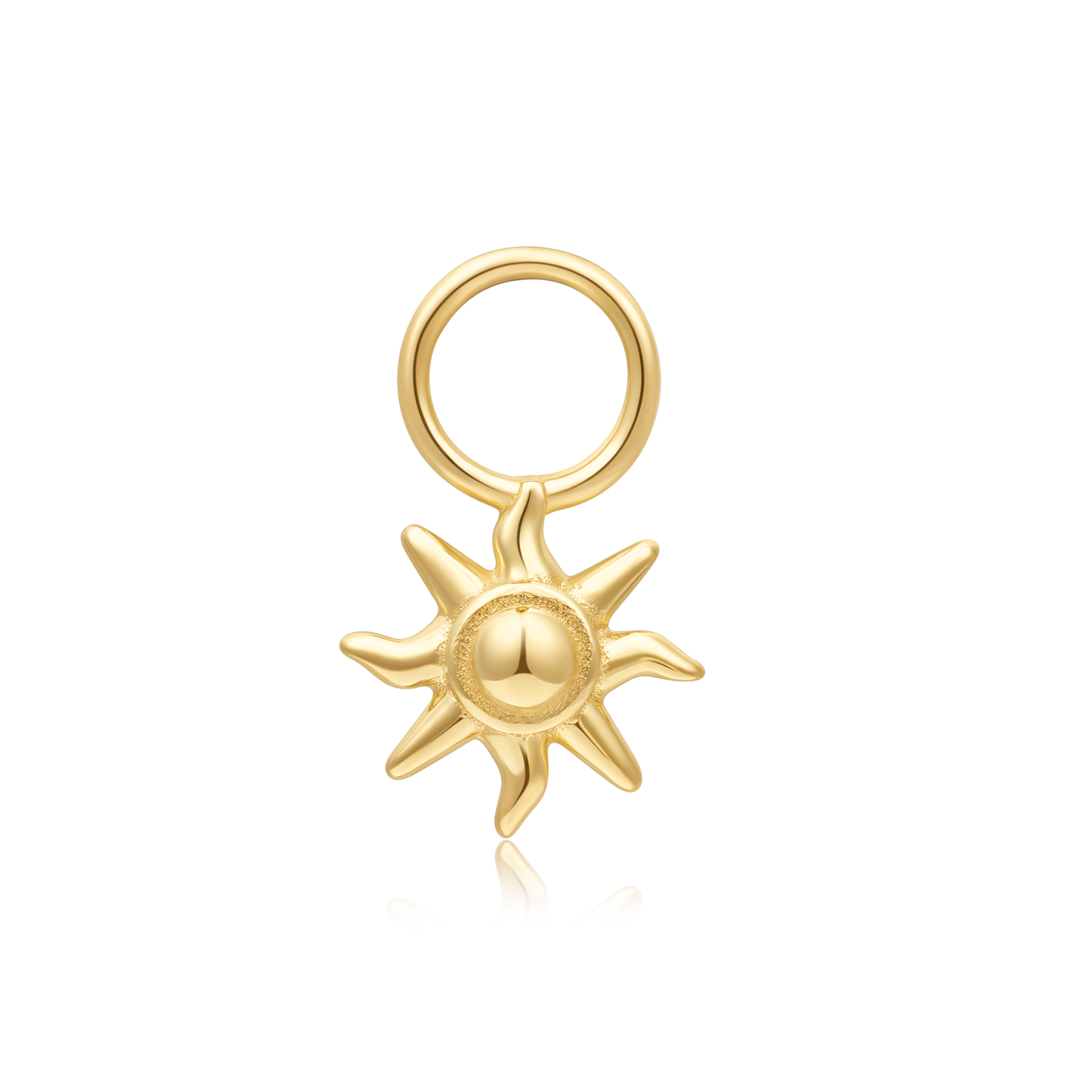 De perfecte toevoeging aan elke oorbellen collectie. Ontdek onze gouden sunshine charm, gemaakt van sterling zilver verguld met 14 karaat goud. Deze glinsterende zon charm schuif je eenvoudig op de hoepel of knuffel oorbel van je keuze om een klassieke look om te toveren in een onmisbaar seizoensartikel. Draag hem asymmetrisch of kies er twee om een bijpassende set te maken en stapel hem op je favoriete studs.

HET MERK
GeÃ¯nspireerd door de laatste fashion trends is Ania Haie het toonaangevende sieradenmerk voor hoogkwalitatieve maar ook betaalbare zilveren sieraden, zonder op de kwaliteit in te leveren. Iedere collectie is gebaseerd op de laatste catwalktrends, waardoor Ania Haie snel tot hÃ©t sieradenmerk voor stijlbewuste consumenten is verkozen. Elk sieraad wordt ontworpen om te combineren met andere sieraden waardoor je je eigen look kunt creÃ«ren. Maar ook zijn Ania Haie sieraden opvallend genoeg om op zichzelf te dragen.

SPECIFICATIES
- Ania Haie
- Pop Charms Earring
- 925 zilver GP
- Sunshine
- AH EC055-05G
