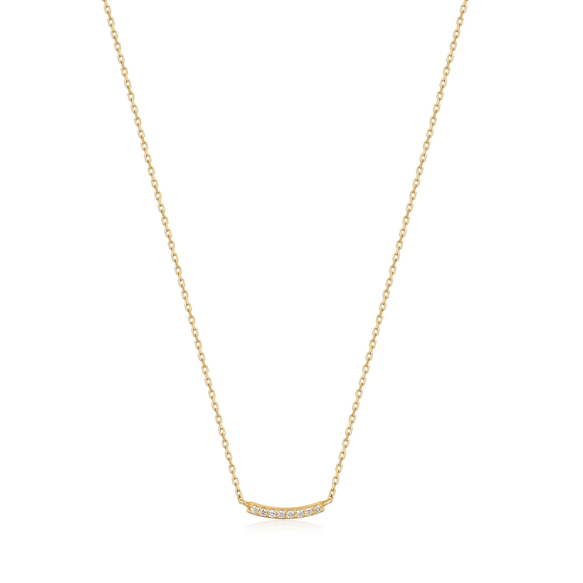 Deze prachtige ketting is gemaakt van 14 karaat goud en is bezet met schitterende diamanten. De ketting is perfect om elke outfit op te fleuren en een vleugje glamour toe te voegen. Draag het elke dag voor een chique look of op speciale gelegenheden voor extra elegantie. Deze ketting is een tijdloos stuk dat niet mag ontbreken in je sieradencollectie!