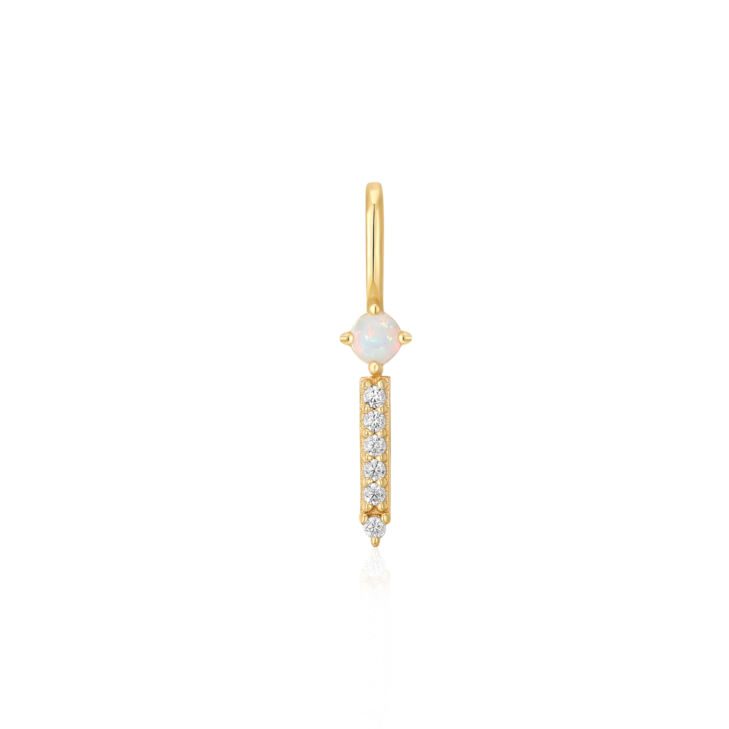 Productbeschrijving 
Geef je ketting een upgrade met deze fonkelende bedel, perfect wanneer je zin hebt in sprankeling. De bedel bevat sprankelende zirkonia stenen, een kyoto opaal edelsteen en is gemaakt van 925 sterling zilver met 14 karaat gouden plating. Bevestig je bedel eenvoudig aan een kettng, armband of connector.

Het Merk
GeÃ¯nspireerd door de laatste fashion trends is Ania Haie het toonaangevende sieradenmerk voor hoogkwalitatieve maar ook betaalbare zilveren sieraden, zonder op de kwaliteit in te leveren. Iedere collectie is gebaseerd op de laatste catwalktrends, waardoor Ania Haie snel tot hÃ©t sieradenmerk voor stijlbewuste consumenten is verkozen. Elk sieraad wordt ontworpen om te combineren met andere sieraden waardoor je je eigen look kunt creÃ«ren. Maar ook zijn Ania Haie sieraden opvallend genoeg om op zichzelf te dragen.

How It All Started
Met een passie voor kwalitatieve sieraden met stijl Ã©n het besef dat de mode bewuste vrouw niet wil inleveren op kwaliteit is Ania Haie geboren. De Ania Haie oprichters zagen later dat de moderne vrouw van vandaag graag sieraden combineert en layered om haar individualiteit te omarmen, de kans werd aangegrepen en de droom werd werkelijkheid.

Volg ons ook op social media
Wil jij op de hoogte blijven van nieuwe collecties, toffe combinaties en de laatste sieraden trends? Hou ons dan ook in de gaten op social media. Daarnaast inspireren wij jou dagelijks met verschillende looks en mix & match combinaties! Deel gerust jouw eigen unieke Ania Haie look door de hashtag #aniahaiexme te gebruiken. Wie weet wordt jouw look gerepost op Ã©Ã©n van onze kanalen!
Je kunt ons volgen op Facebook en Instagram.