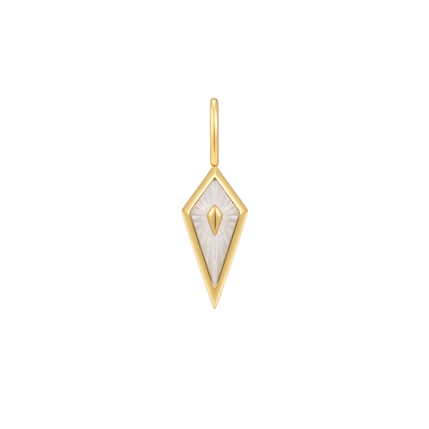 Productbeschrijving 
Geef je ketting een upgrade met deze prachtige bedel. De bedel bevat parelmoer en is gemaakt van 925 sterling zilver met 14 karaat gouden plating. Bevestig je bedel eenvoudig aan een kettng, armband of connector.

Het Merk
GeÃ¯nspireerd door de laatste fashion trends is Ania Haie het toonaangevende sieradenmerk voor hoogkwalitatieve maar ook betaalbare zilveren sieraden, zonder op de kwaliteit in te leveren. Iedere collectie is gebaseerd op de laatste catwalktrends, waardoor Ania Haie snel tot hÃ©t sieradenmerk voor stijlbewuste consumenten is verkozen. Elk sieraad wordt ontworpen om te combineren met andere sieraden waardoor je je eigen look kunt creÃ«ren. Maar ook zijn Ania Haie sieraden opvallend genoeg om op zichzelf te dragen.

How It All Started
Met een passie voor kwalitatieve sieraden met stijl Ã©n het besef dat de mode bewuste vrouw niet wil inleveren op kwaliteit is Ania Haie geboren. De Ania Haie oprichters zagen later dat de moderne vrouw van vandaag graag sieraden combineert en layered om haar individualiteit te omarmen, de kans werd aangegrepen en de droom werd werkelijkheid.

Volg ons ook op social media
Wil jij op de hoogte blijven van nieuwe collecties, toffe combinaties en de laatste sieraden trends? Hou ons dan ook in de gaten op social media. Daarnaast inspireren wij jou dagelijks met verschillende looks en mix & match combinaties! Deel gerust jouw eigen unieke Ania Haie look door de hashtag #aniahaiexme te gebruiken. Wie weet wordt jouw look gerepost op Ã©Ã©n van onze kanalen!
Je kunt ons volgen op Facebook en Instagram.