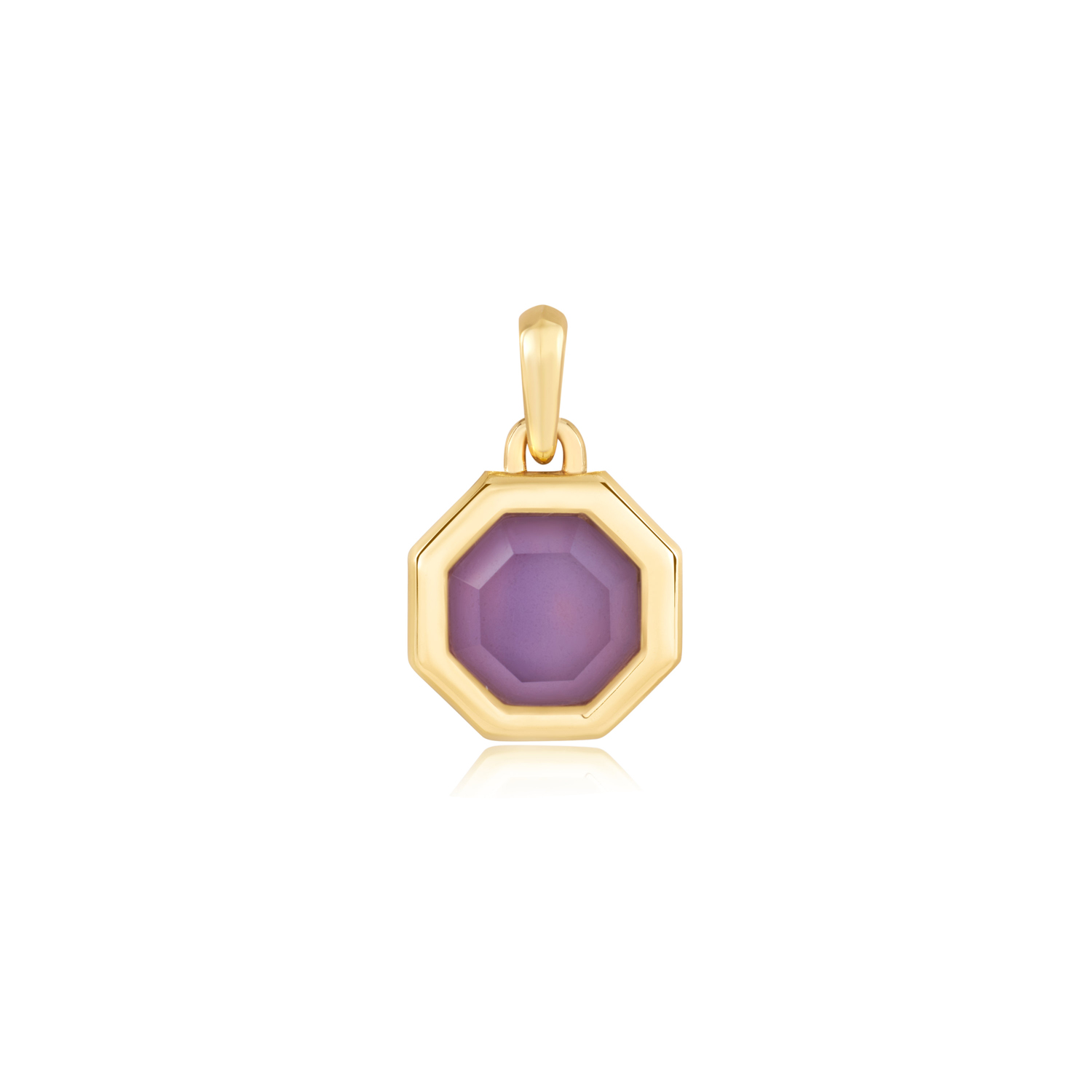 Omarm een opvallende kleur met deze opvallende lila kwarts charm in een unieke achthoekige vorm. Gemaakt van sterling zilver verguld met 14 karaat goud en afgewerkt met deze opvallende, kleurrijke steen, is het de perfecte manier om wat trendy kleur toe te voegen aan je sieraden collectie voor het nieuwe seizoen. Hang hem aan een Pop Charm ketting of armband en combineer hem met andere must-have kettingen.

HET MERK
GeÃ¯nspireerd door de laatste fashion trends is Ania Haie het toonaangevende sieradenmerk voor hoogkwalitatieve maar ook betaalbare zilveren sieraden, zonder op de kwaliteit in te leveren. Iedere collectie is gebaseerd op de laatste catwalktrends, waardoor Ania Haie snel tot hÃ©t sieradenmerk voor stijlbewuste consumenten is verkozen. Elk sieraad wordt ontworpen om te combineren met andere sieraden waardoor je je eigen look kunt creÃ«ren. Maar ook zijn Ania Haie sieraden opvallend genoeg om op zichzelf te dragen.

SPECIFICATIES
- Ania Haie
- Pop Charms
- 925 zilver GP
- Quartz
- AH NC055-03G