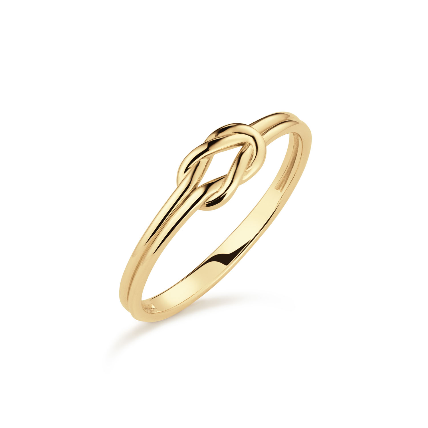 Hidden Gems of the Rivièra Elke creatie in de Hidden Gems of the Rivièra collectie is een ode aan de onmiskenbare charme van de Rivièra. Handgemaakt van 14 karaat goud en verrijkt met echte edelstenen. De sieraden brengen de magische sfeer van de Côte d'Azur tot leven in jouw look! Het merk Jackie is hét 14 karaat gouden on trend sieradenmerk. De collecties zijn geïnspireerd op de reizen die ik maak, van stedentrips tot exotische oorden. Elk gouden sieraad is helemaal van nu, handgemaakt door Europese goudsmeden en vervaardigd van overwegend gerecycled goud met echte edelstenen en zoetwaterparels. Elke collectie is dan ook met veel liefde en passie samengesteld. Mijn Jackie sieraden zijn de perfecte finishing touch voor iedere outfit! Specificaties - Ring- Materiaal: 14 Karaat - Geelgoud - 585