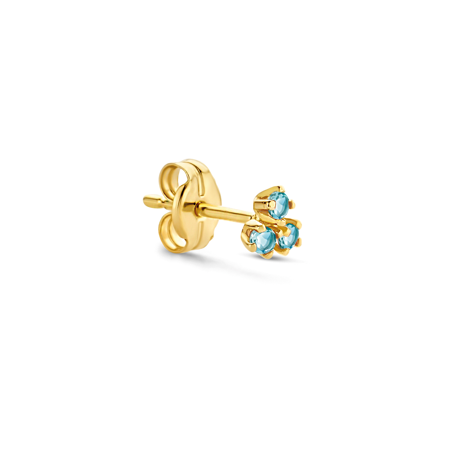 Triangle Topaz Single Stud
De Triangle Topaz Single Stud is gemaakt van 14K goud en bevat een sprankelende topaas. Er wordt gezegd dat de blauwkleurige uitvoering van de topaas de creativiteit stimuleert, ideaal! Mooi in combinatie met de andere sieraden van Jackie.

Fijne 14 karaats sieraden, waarbij layering en stacking centraal staan: Jackie! Elk ontwerp is tijdloos en verfijnd, handgemaakt met echt vakmanschap. Voor de collectie van Jackie heb ik mij laten inspireren door vrouwen in de meest bruisende steden van de wereld. Voor sieraden is slechts één regel van toepassing: ‘more=more’. Creëer de mooiste combinaties! Drie colliers, twee armbanden en zes ringen aan één hand, zijn geen uitzondering.

Specificaties
- Enkele oorsteker
- Materiaal: 14 Karaat - Geelgoud - 585
- Afmeting: 3,7 x 3,7mm
- Artikelnummer: JKS20.017