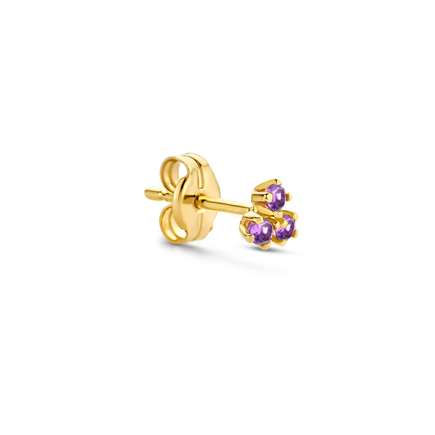 Triangle Amethyst Single Stud
De Triangle Amethyst Single Stud is gemaakt van 14K goud en bevat een sprankelende amethist. De paarskleurige edelsteen staat bekend om haar beschermende werking. Mooi in combinatie met de andere sieraden van Jackie.

Fijne 14 karaats sieraden, waarbij layering en stacking centraal staan: Jackie! Elk ontwerp is tijdloos en verfijnd, handgemaakt met echt vakmanschap. Voor de collectie van Jackie heb ik mij laten inspireren door vrouwen in de meest bruisende steden van de wereld. Voor sieraden is slechts één regel van toepassing: ‘more=more’. Creëer de mooiste combinaties! Drie colliers, twee armbanden en zes ringen aan één hand, zijn geen uitzondering.

Specificaties
- Enkele oorsteker
- Materiaal: 14 Karaat - Geelgoud - 585
- Afmeting: 3,7 x 3,7mm
- Artikelnummer: JKS20.018